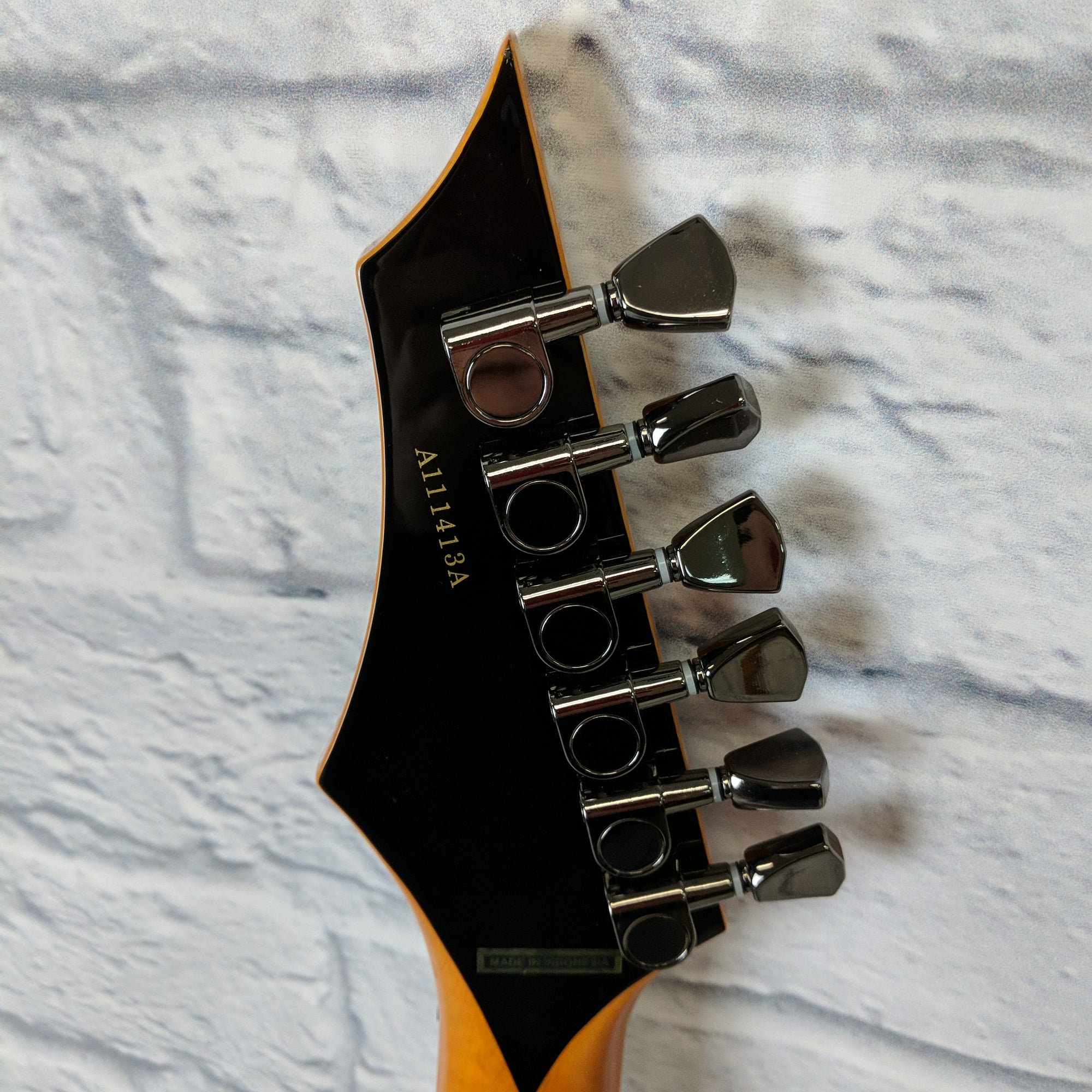 Samick RS20BLK Greg Bennett RS20 Rose Electric Guitar