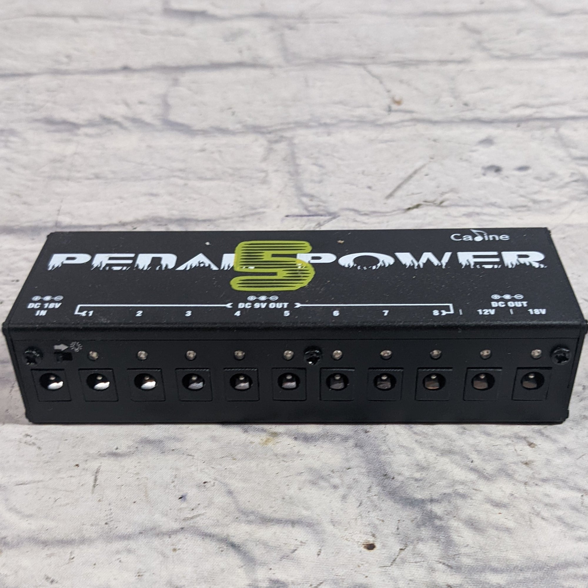 Caline CP-05 9v 12v 18v Pedal Power Supply