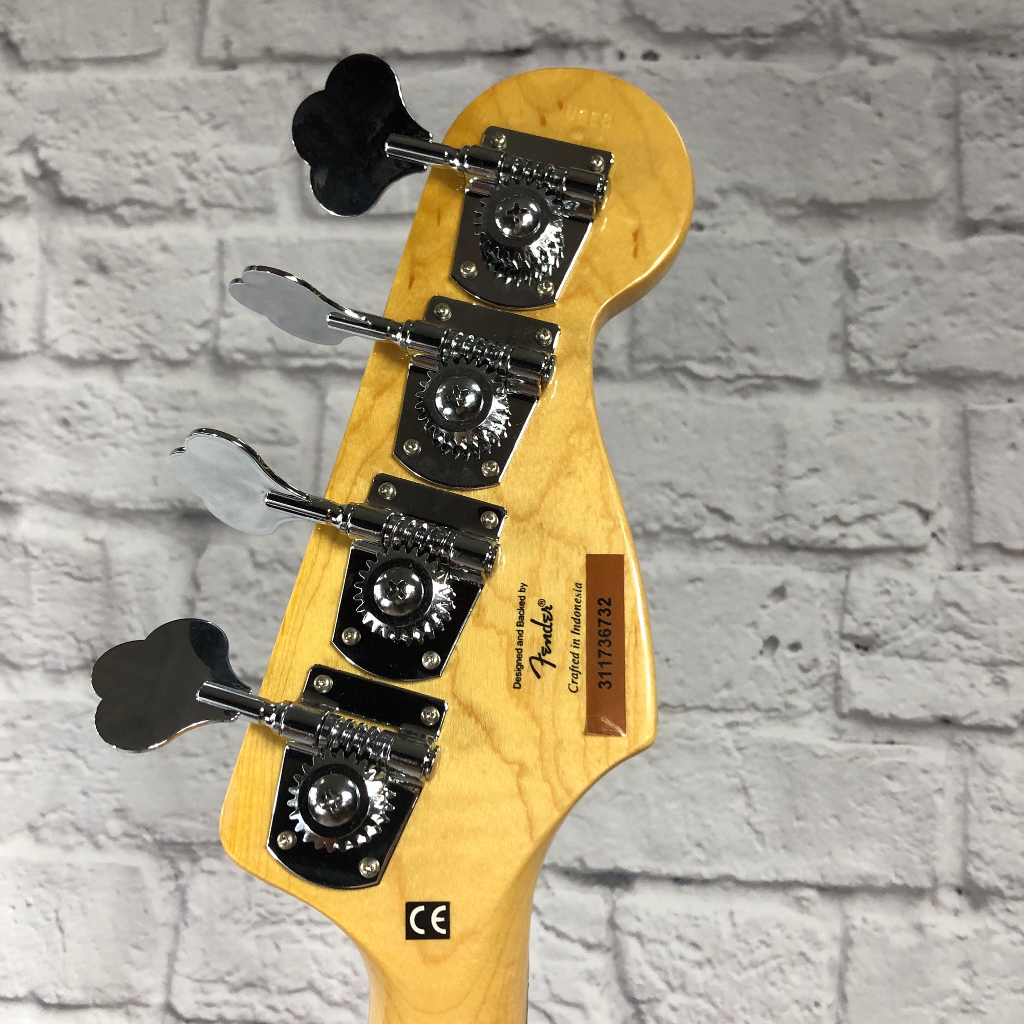 Squier 70s Modified Jazz Bass LEFT HANDED