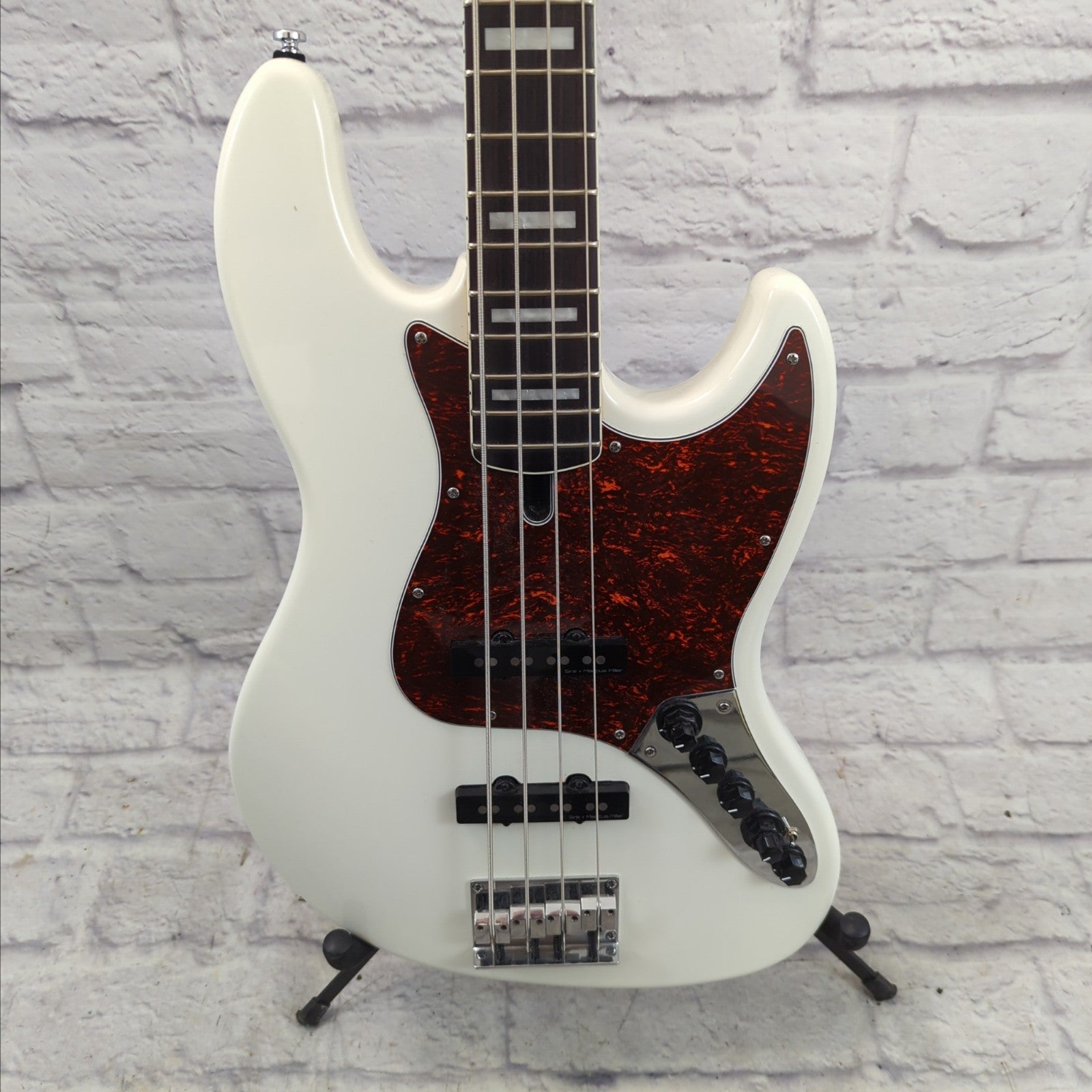 Sire Marcus Miller V7 AWH Alder Ebony Fretboard Antique White 4 String Bass Guitar