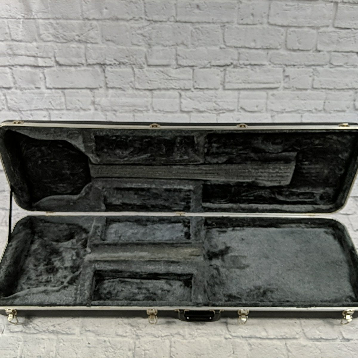 Alvarez Bass Hardshell Case - Universal