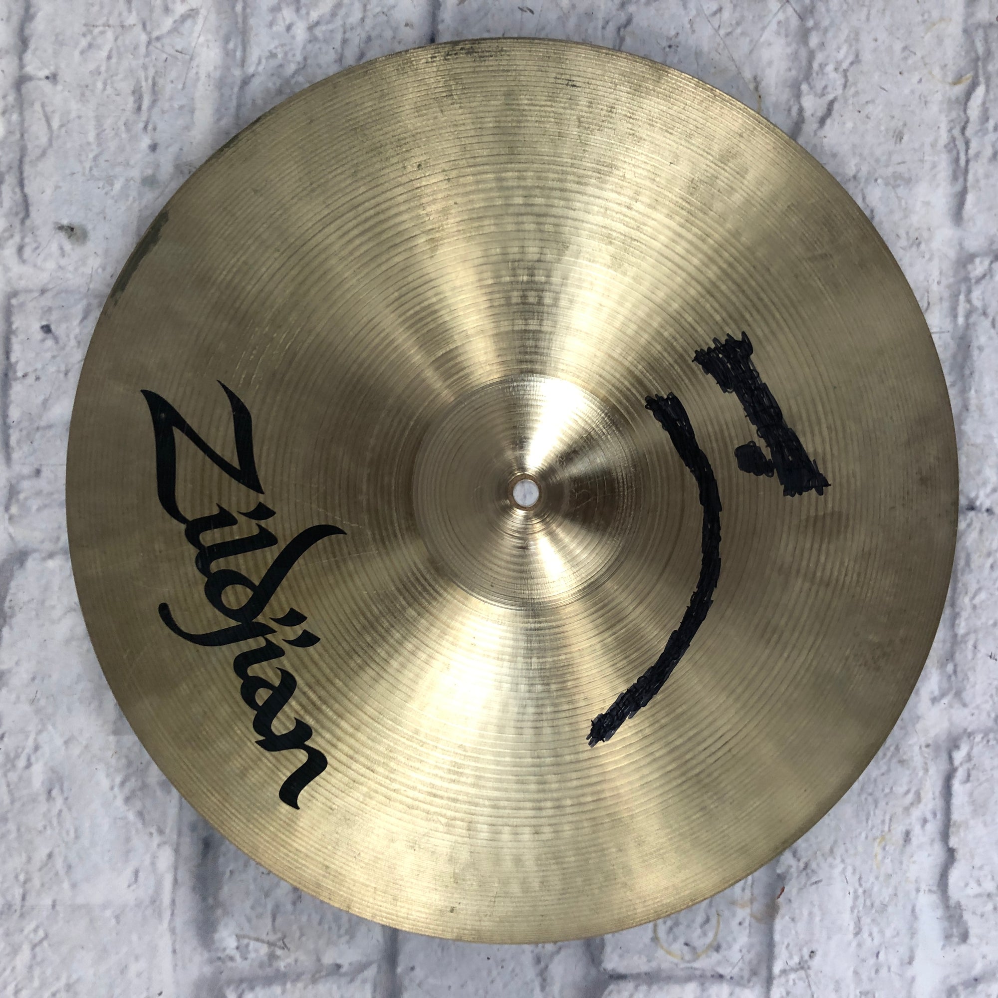 Zildjian Avedis 16 Medium Crash Cymbal