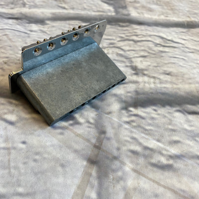 Fender Standard Strat Tremolo Bridge