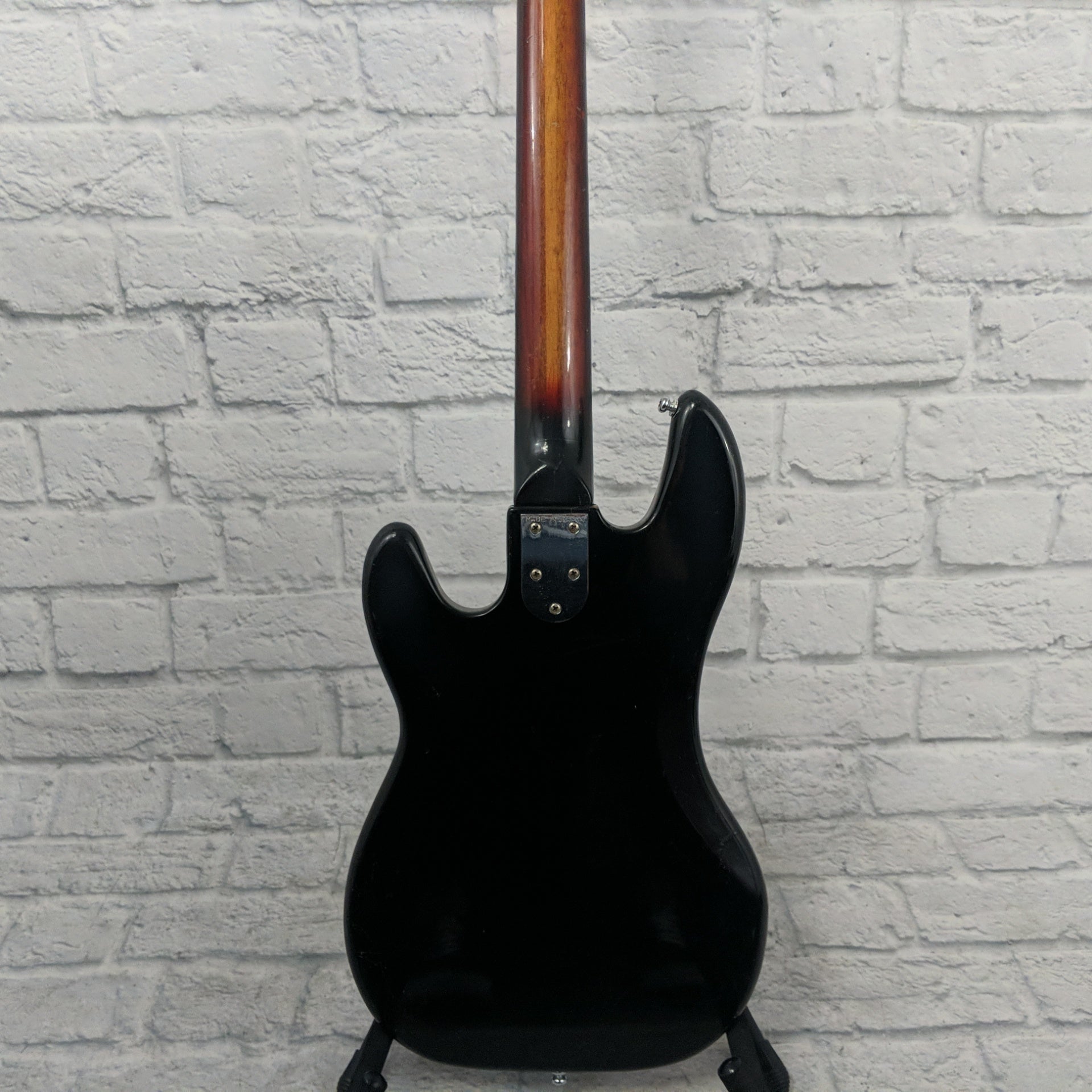 Kimberly II Bass