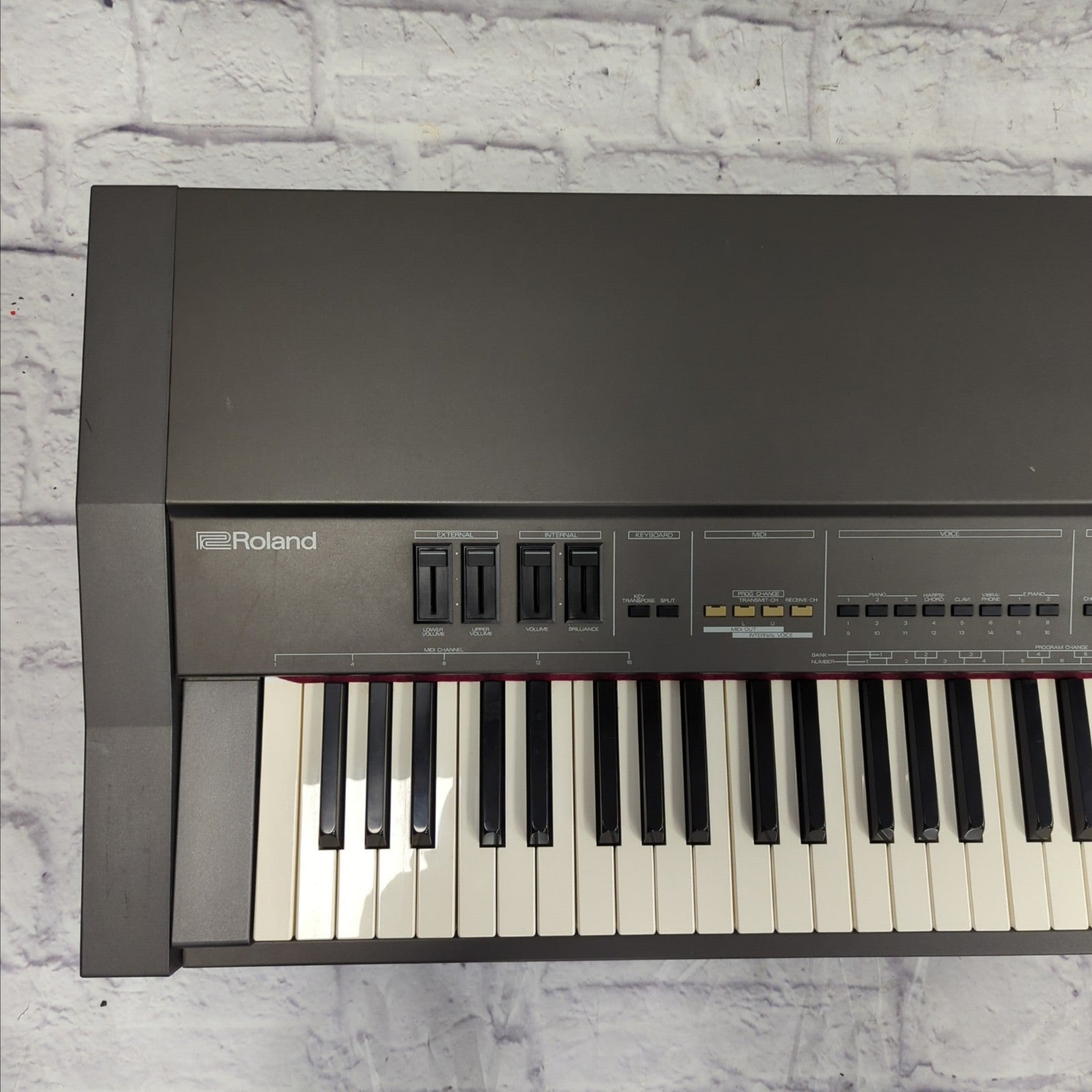 Roland RD-250S Keyboard - Evolution Music