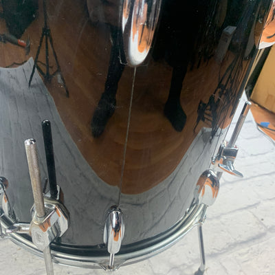 Ludwig Rocker 16 Floor Tom B/W Badge Floor Tom