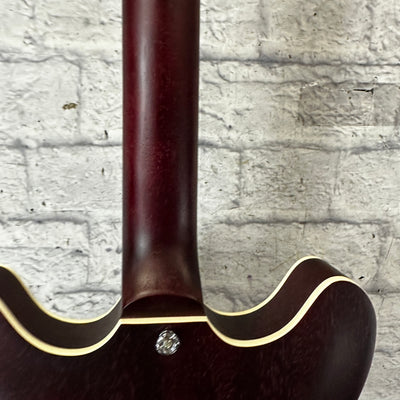 Grote Semi Hollow Burgundy