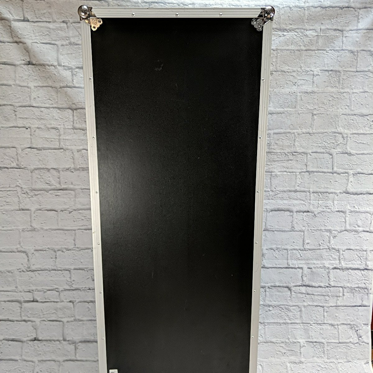 Road Runner KBRR88W 88-Key Keyboard Flight Case with Wheels