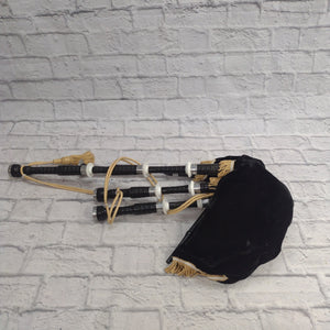 Unknown Bagpipe Set