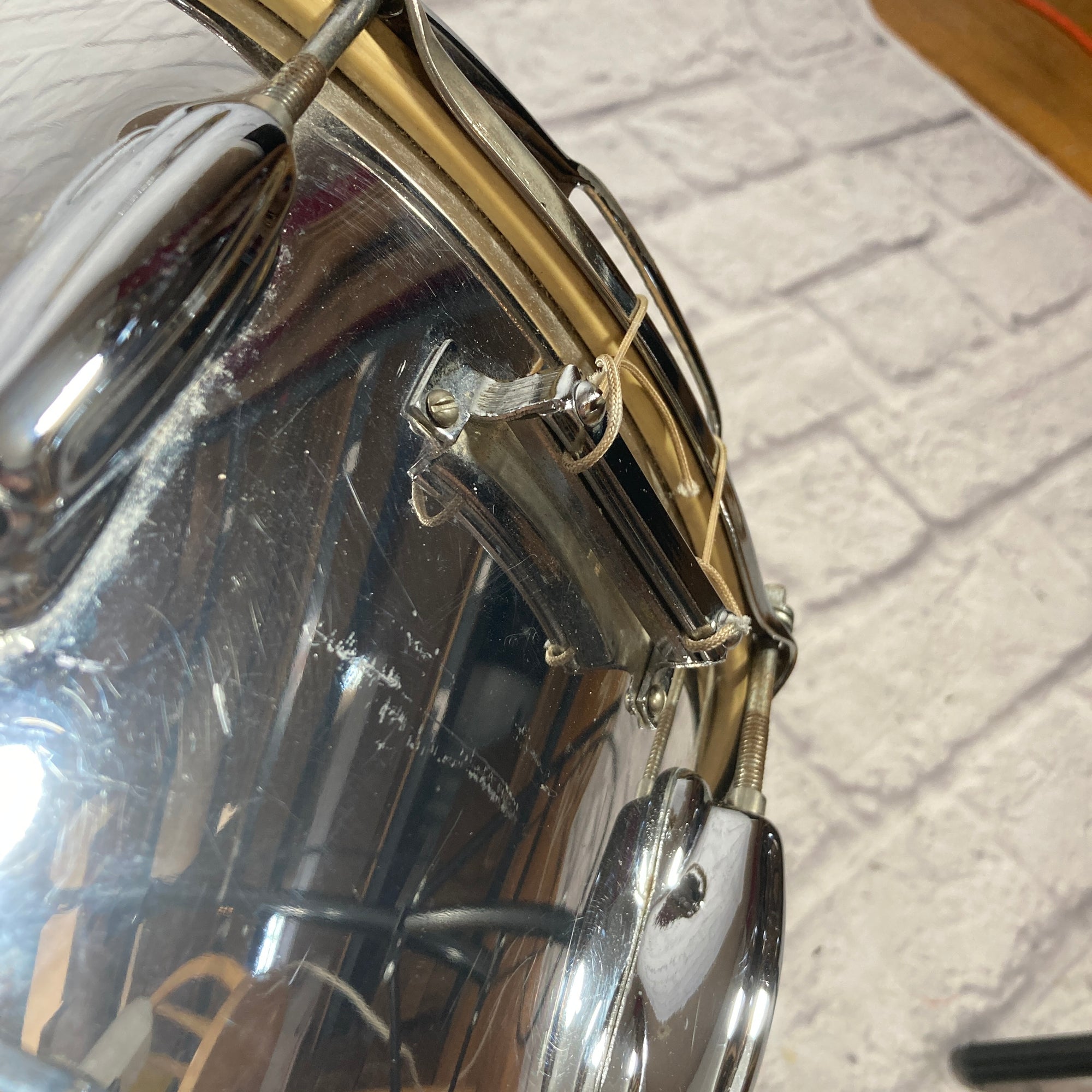 Slingerland 14 x 6.5 8 Lug Chrome Snare