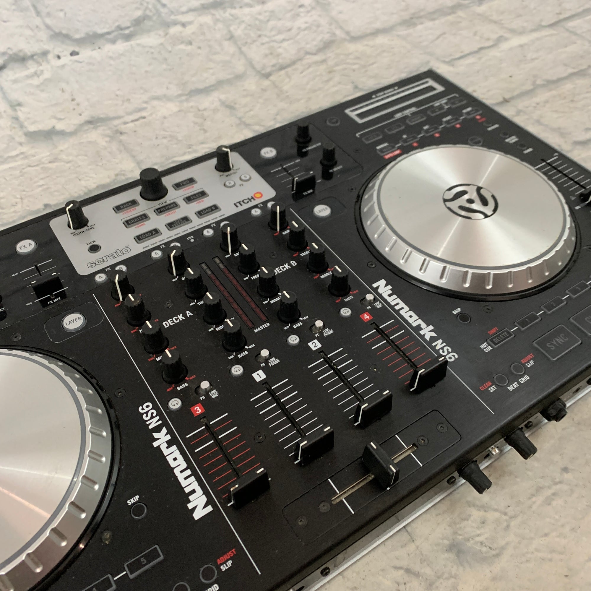 Numark NS6 Digital DJ Controller Serato AS IS