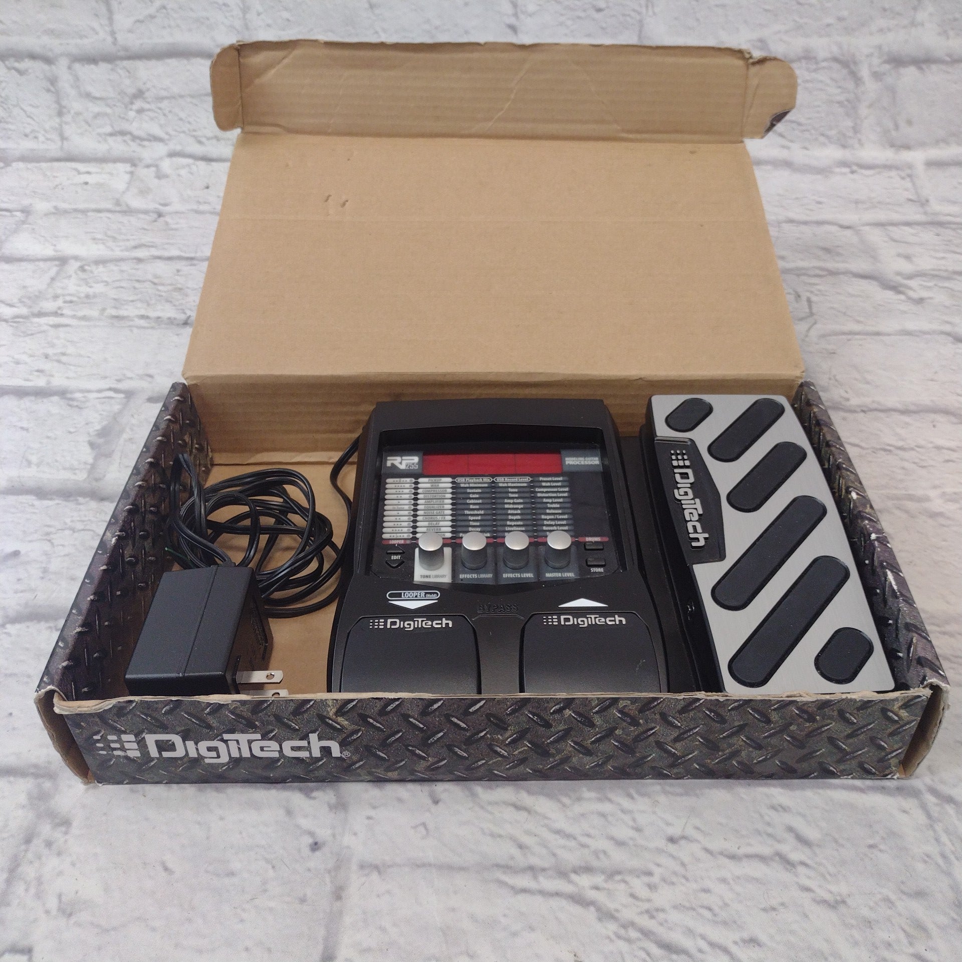 DigiTech デジテック ギターマルチエフェクター RP255 Amazon.com: DigiTech RP255 Modeling Guitar Processor and USB