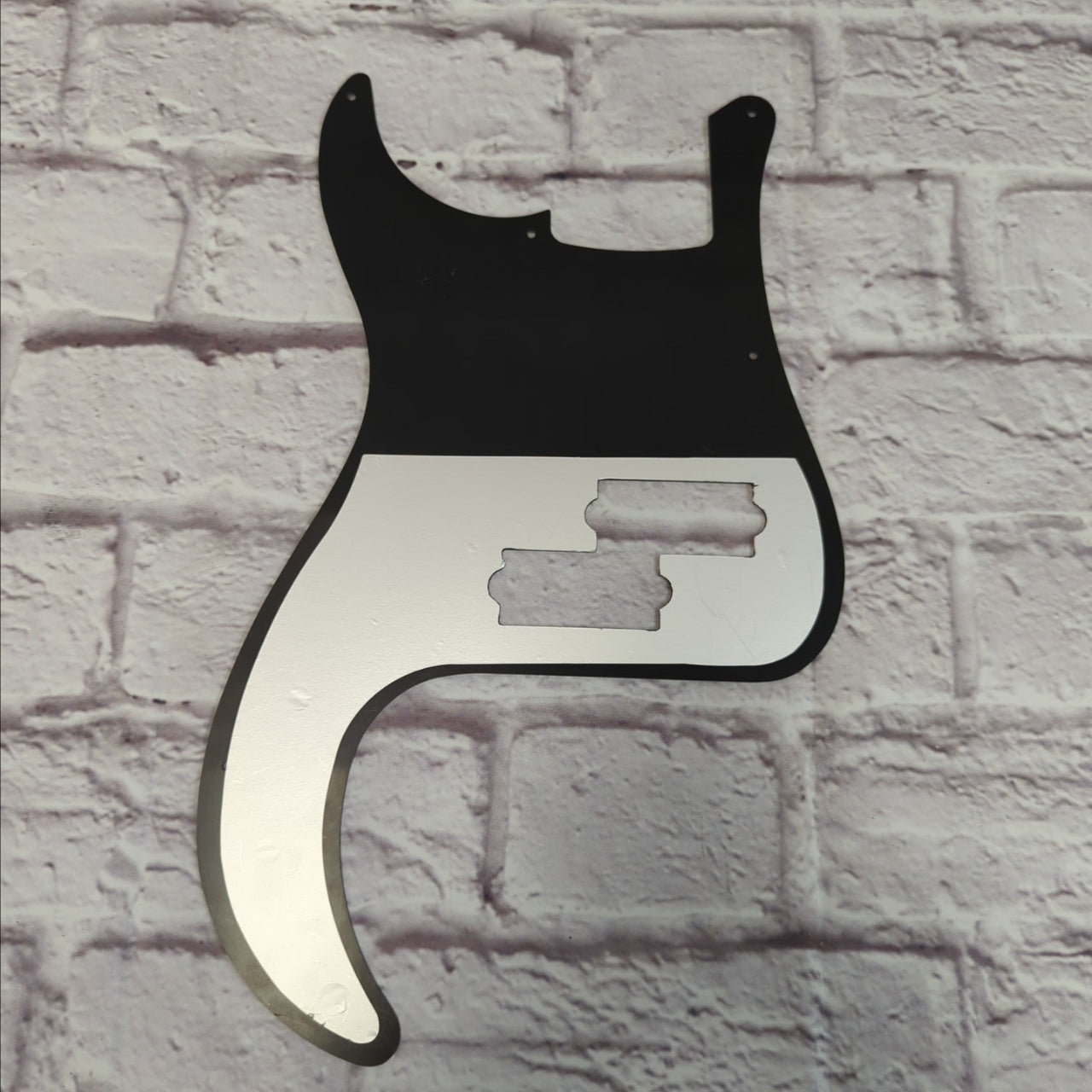 Unknown Precision Bass Pickguard Black