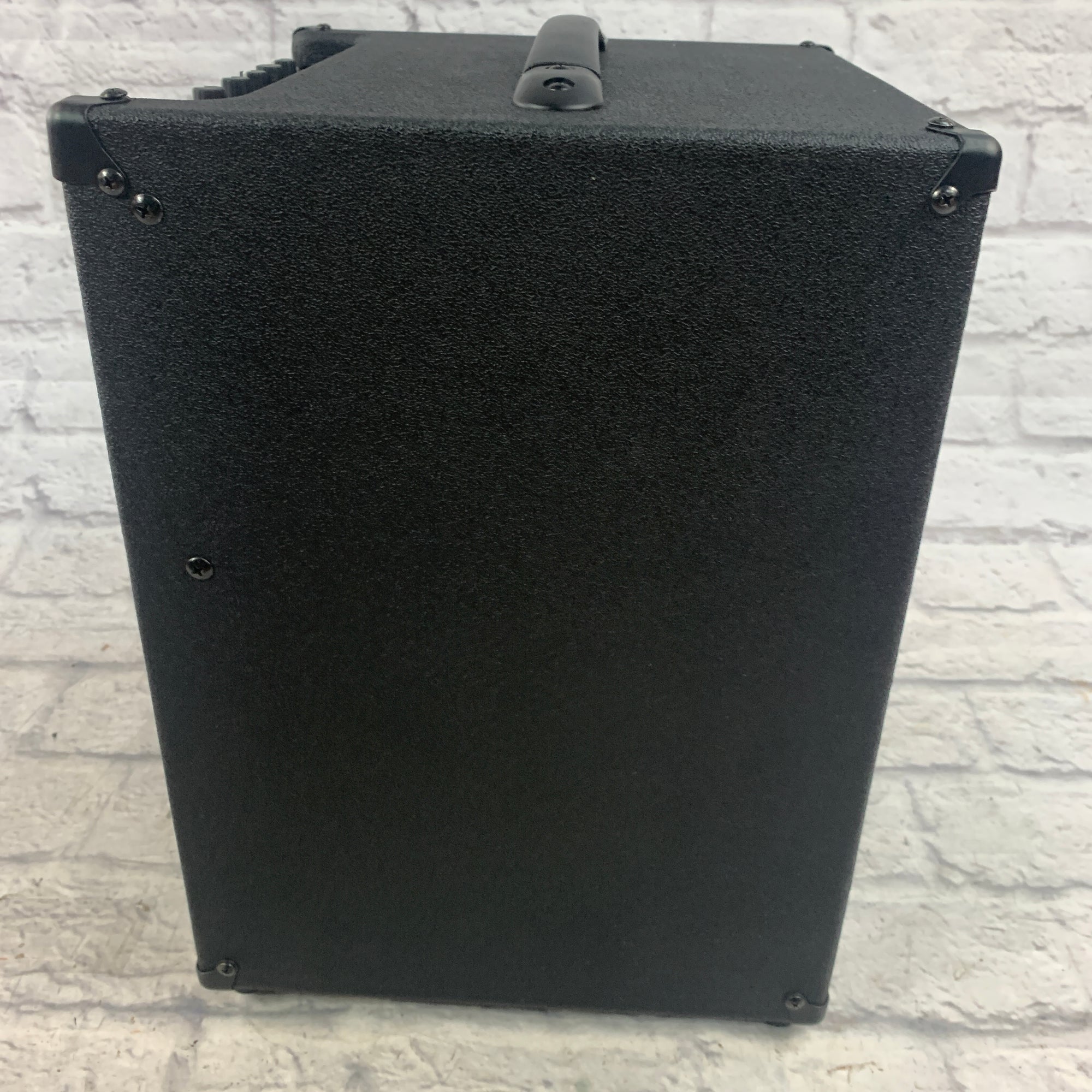 Gallien-Krueger GK MB110 Bass Guitar Combo Amp