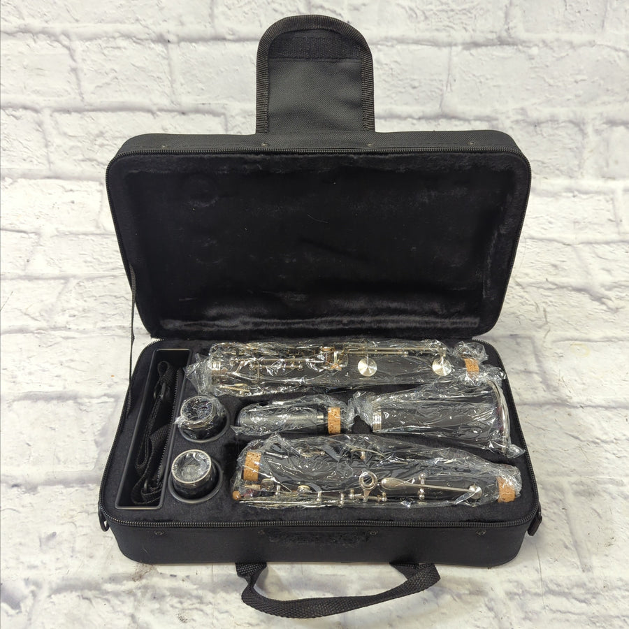 Student Bb Bakelite Clarinet with Case