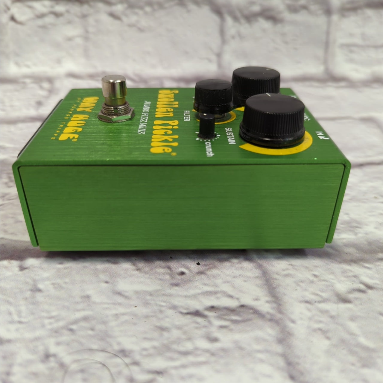 Way Huge Electronics Swollen Pickle mkIIS Fuzz Pedal