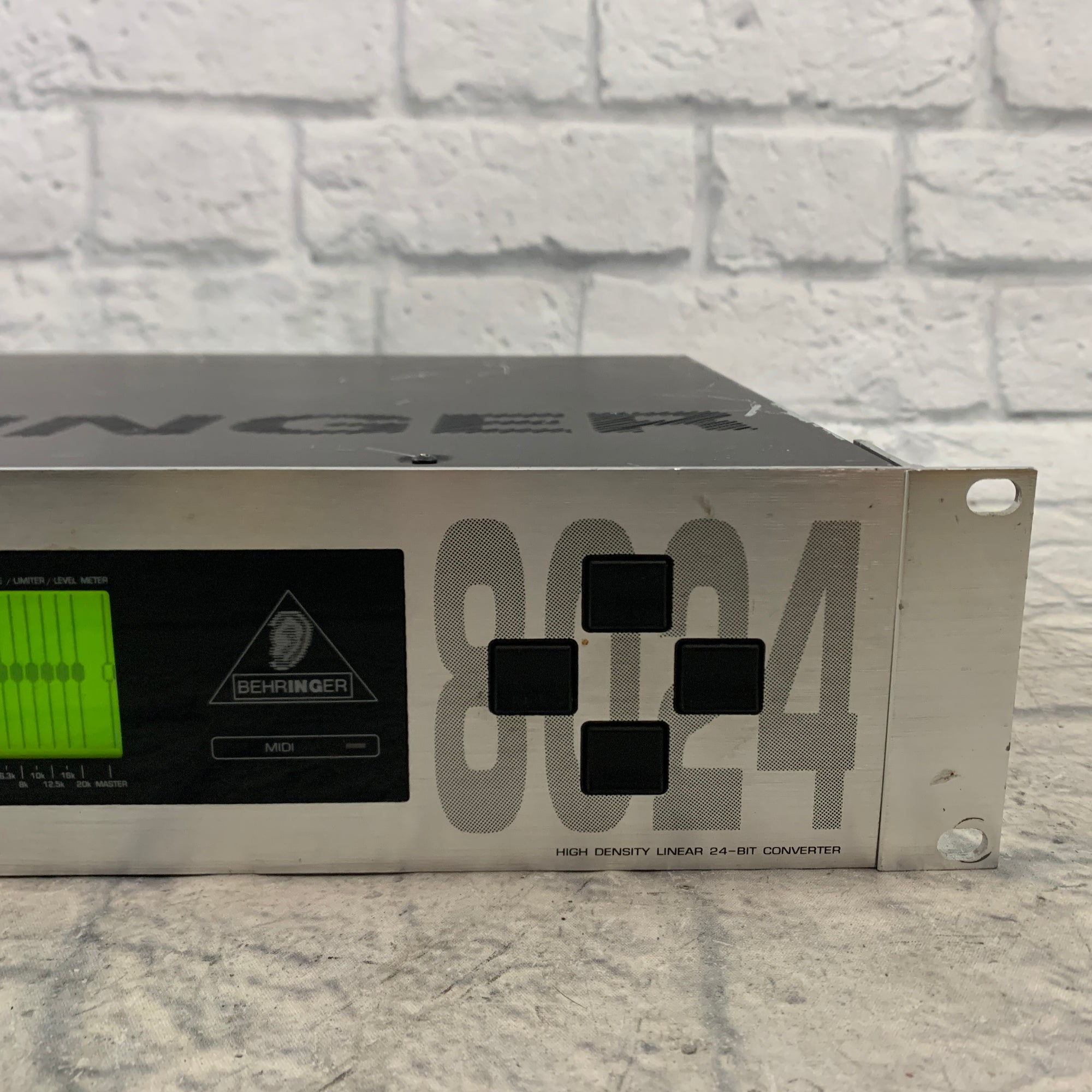 Behringer Ultra-Curve Pro Digital Dual-DSP Model 8024