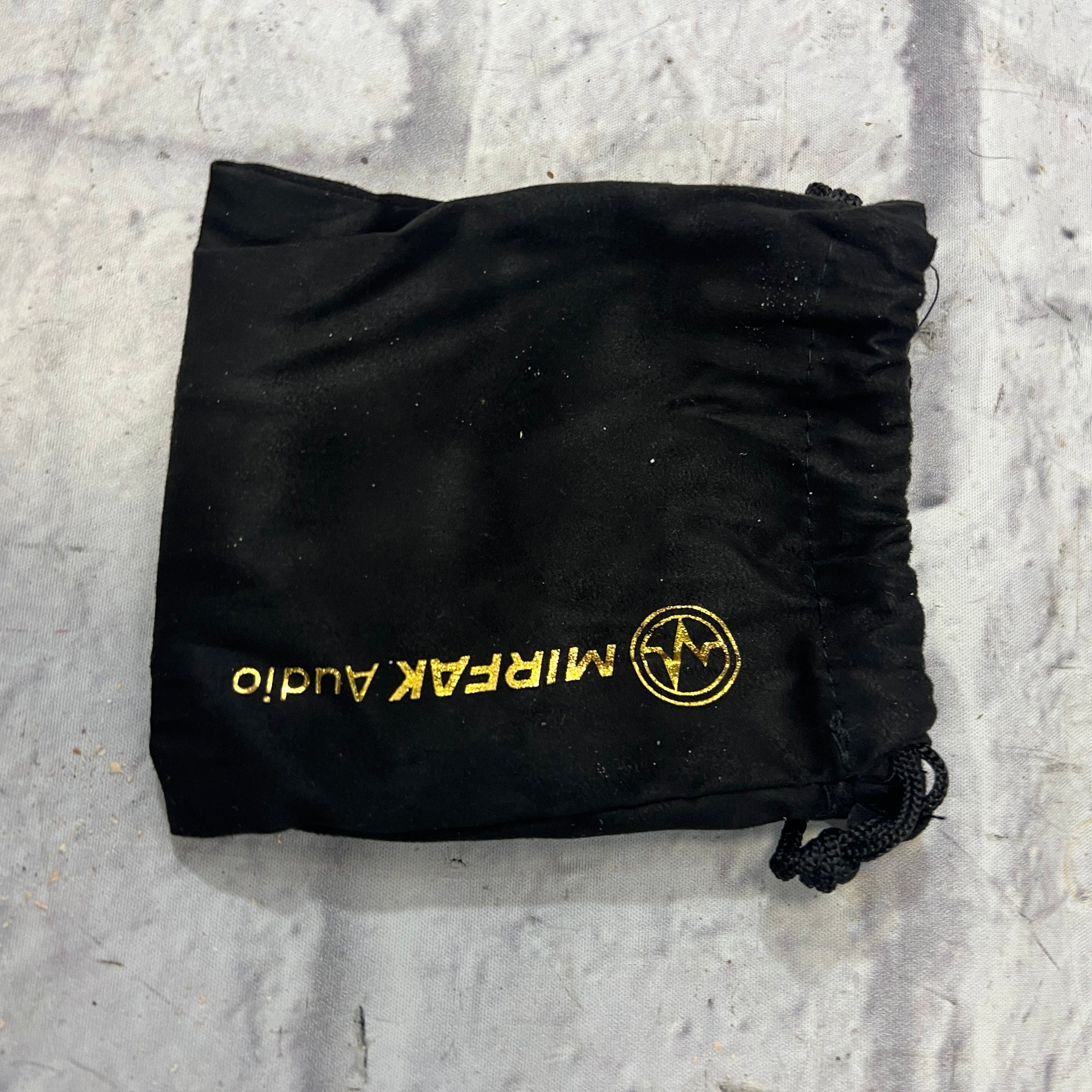 Mirfak WE10-Po Dual Transmitter Wireless Microphone System