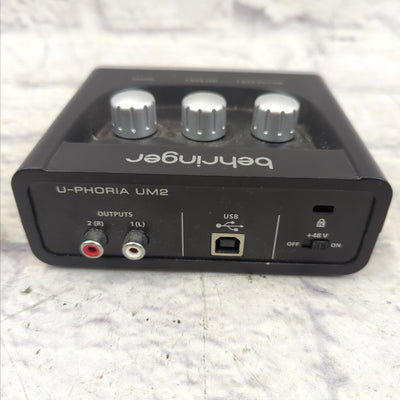 Behringer U-Phoria UM2 2x2 USB Audio Interface