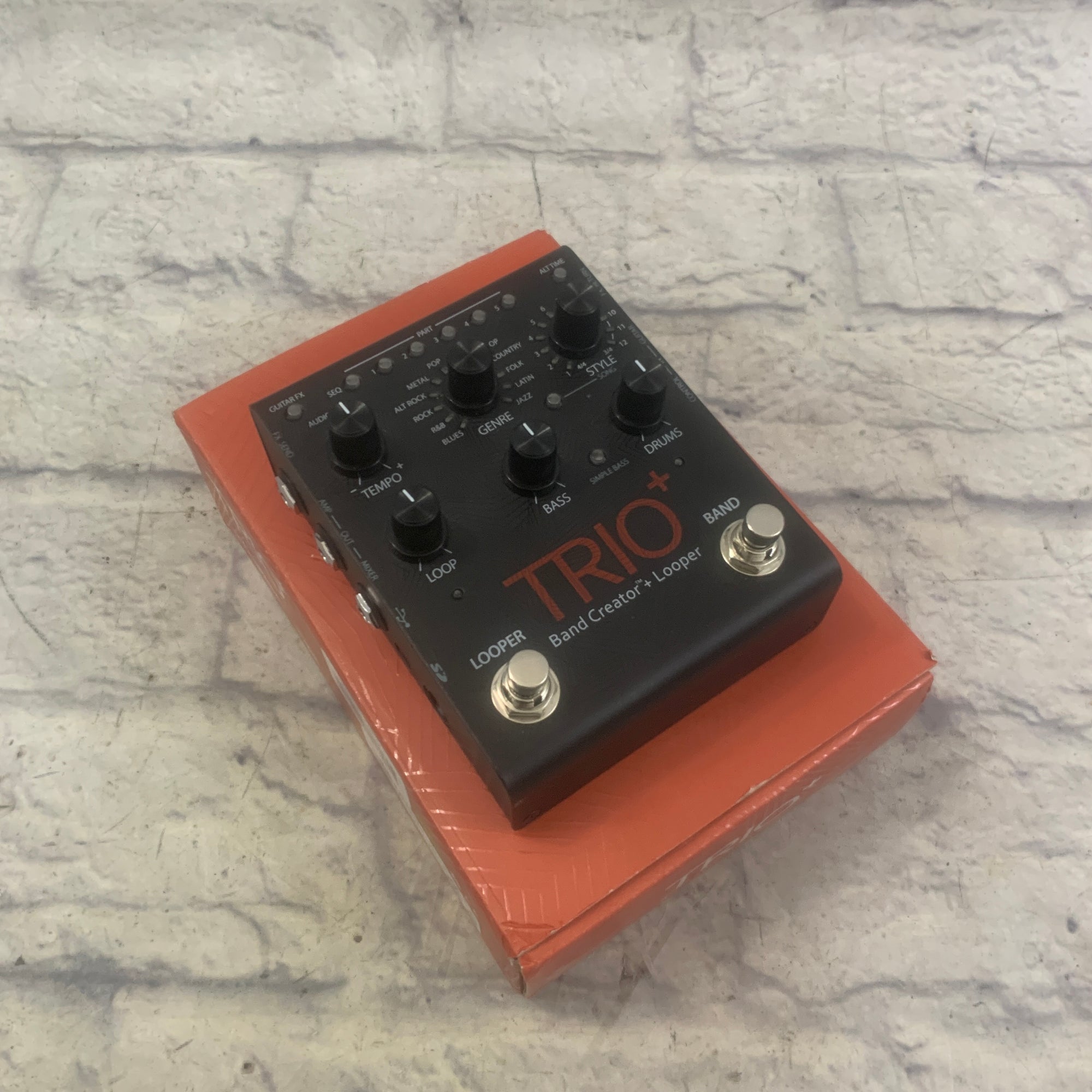 Digitech "Trio+ Band Creator" Loop Pedal