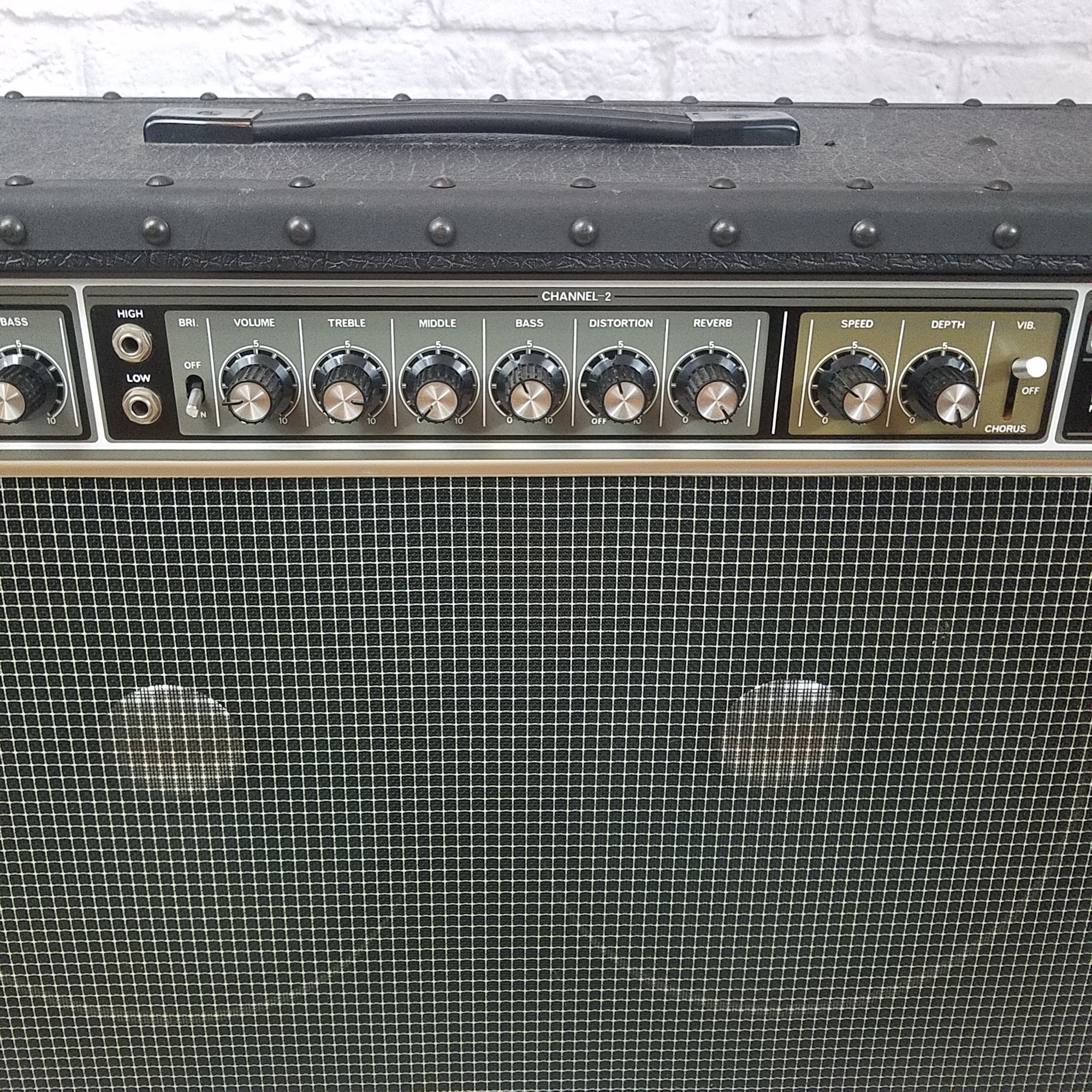 Mid 80's Roland JC-120 Jazz Chorus 120 Watt Guitar Amplifier