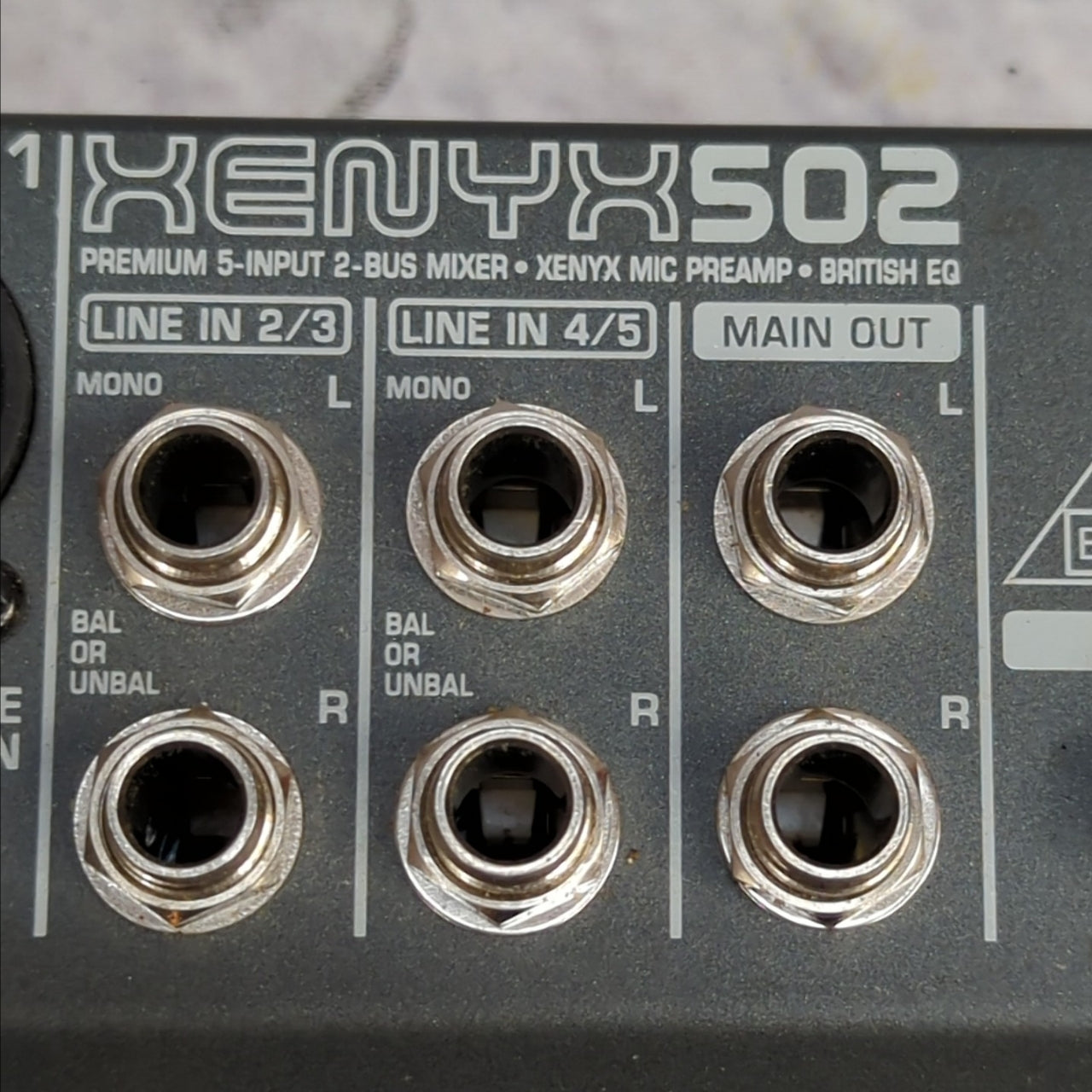 Behringer Xenyx 502 Mixer