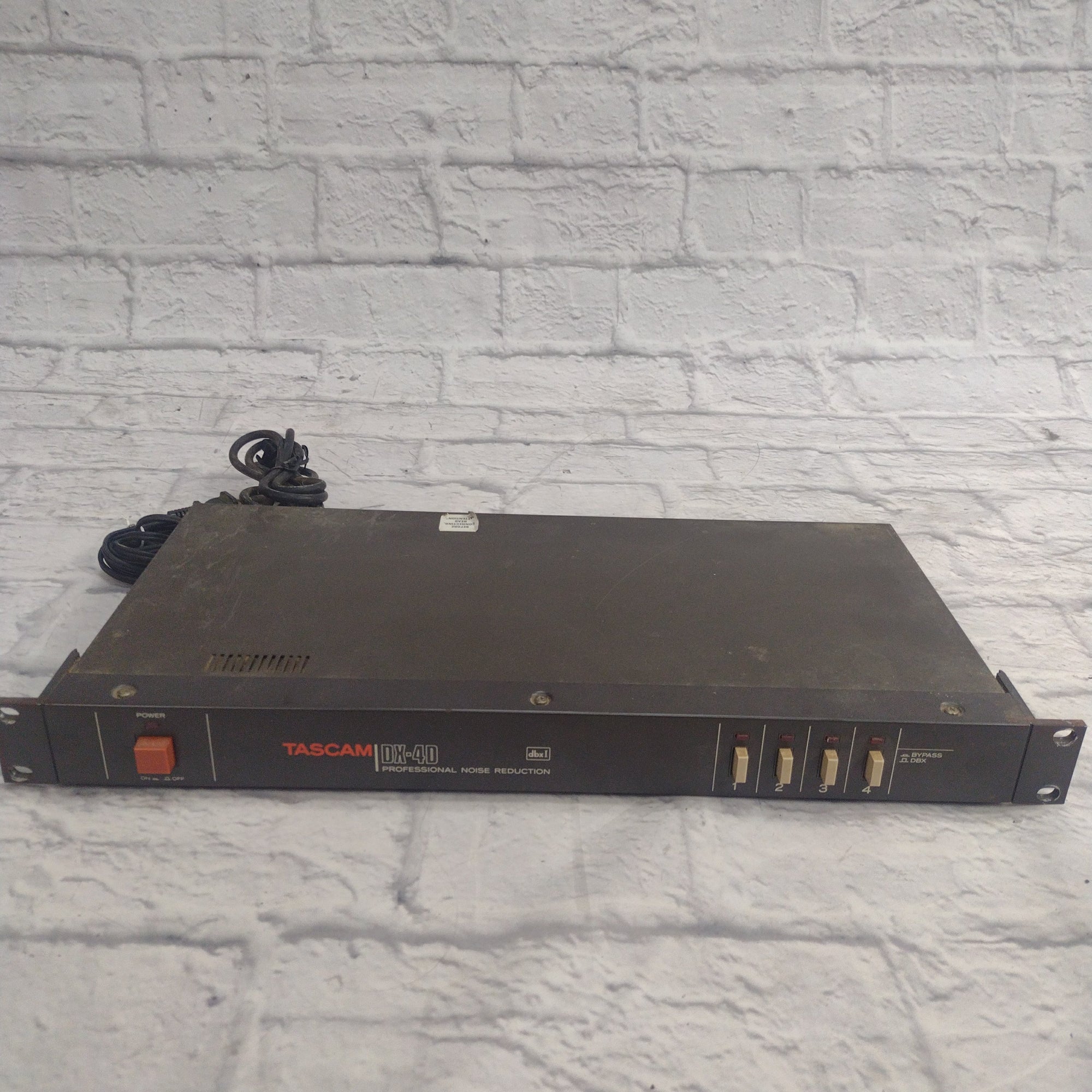 Tascam DX-4D Rack Noise Reduction