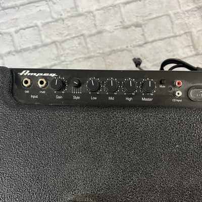 Ampeg BA115HP Bass Guitar Combo