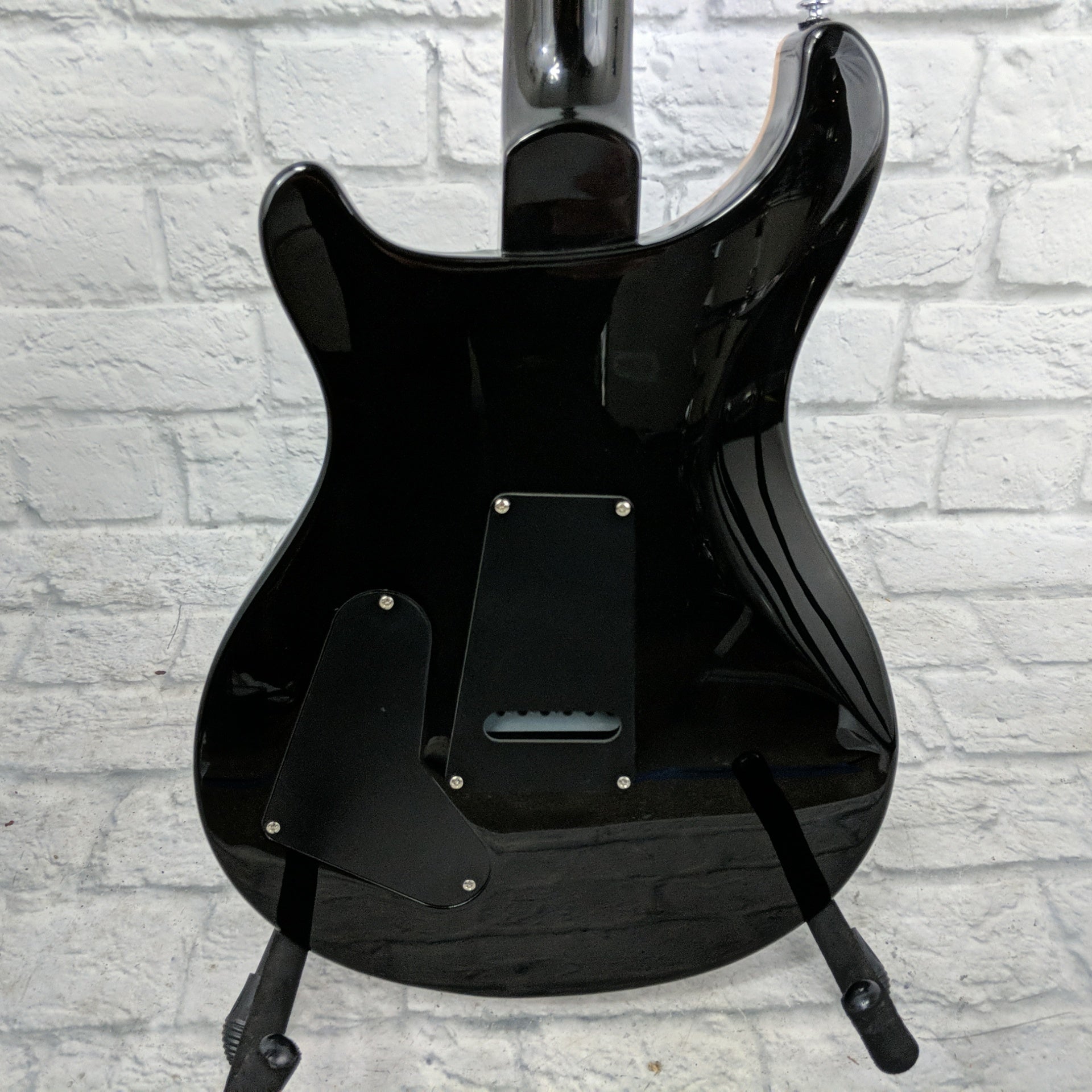 PRS SE Custom Guitar W/ GigBag