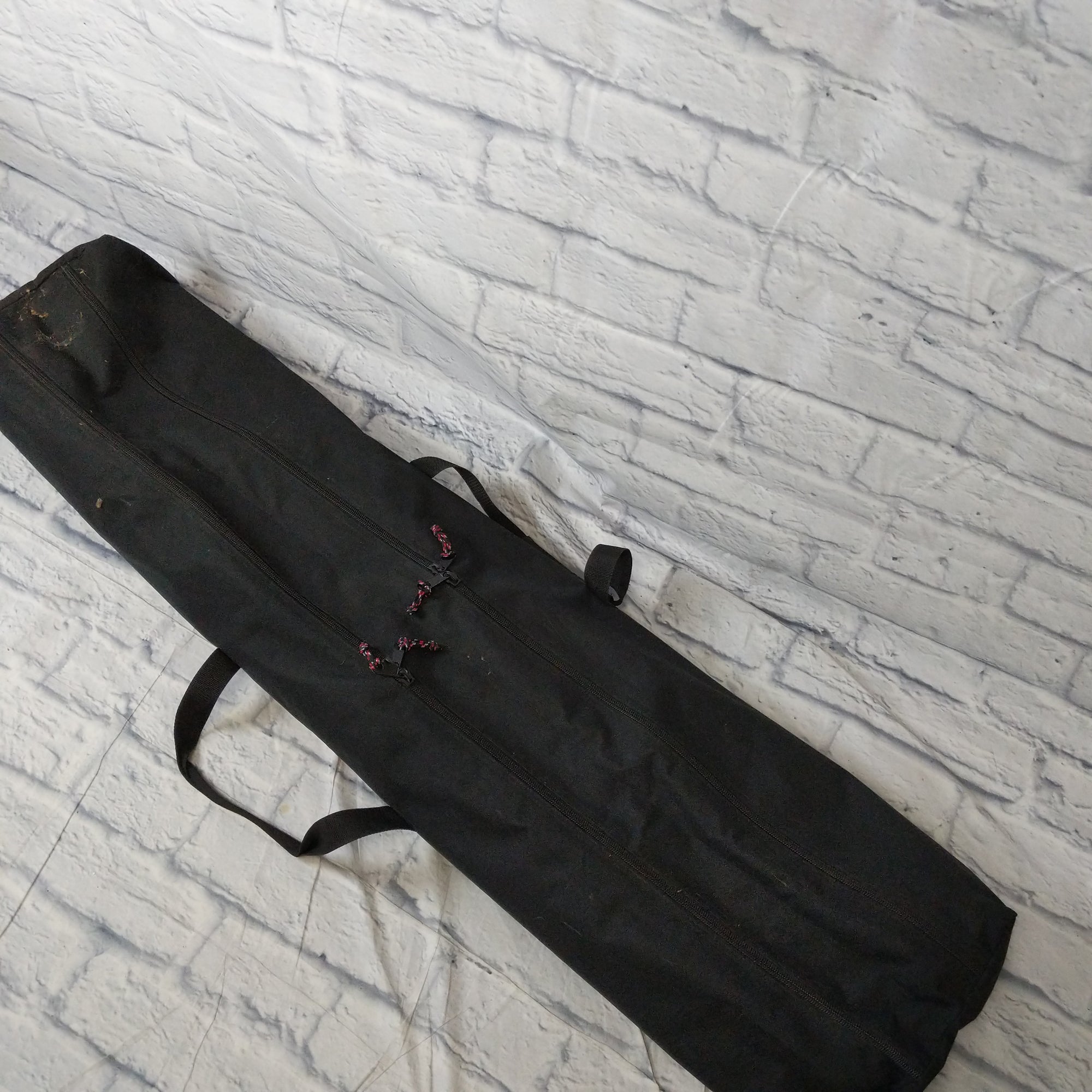Musicians Gear Speaker Pole Stands with Gator 58" Dual Compartment Speaker Stand Bag