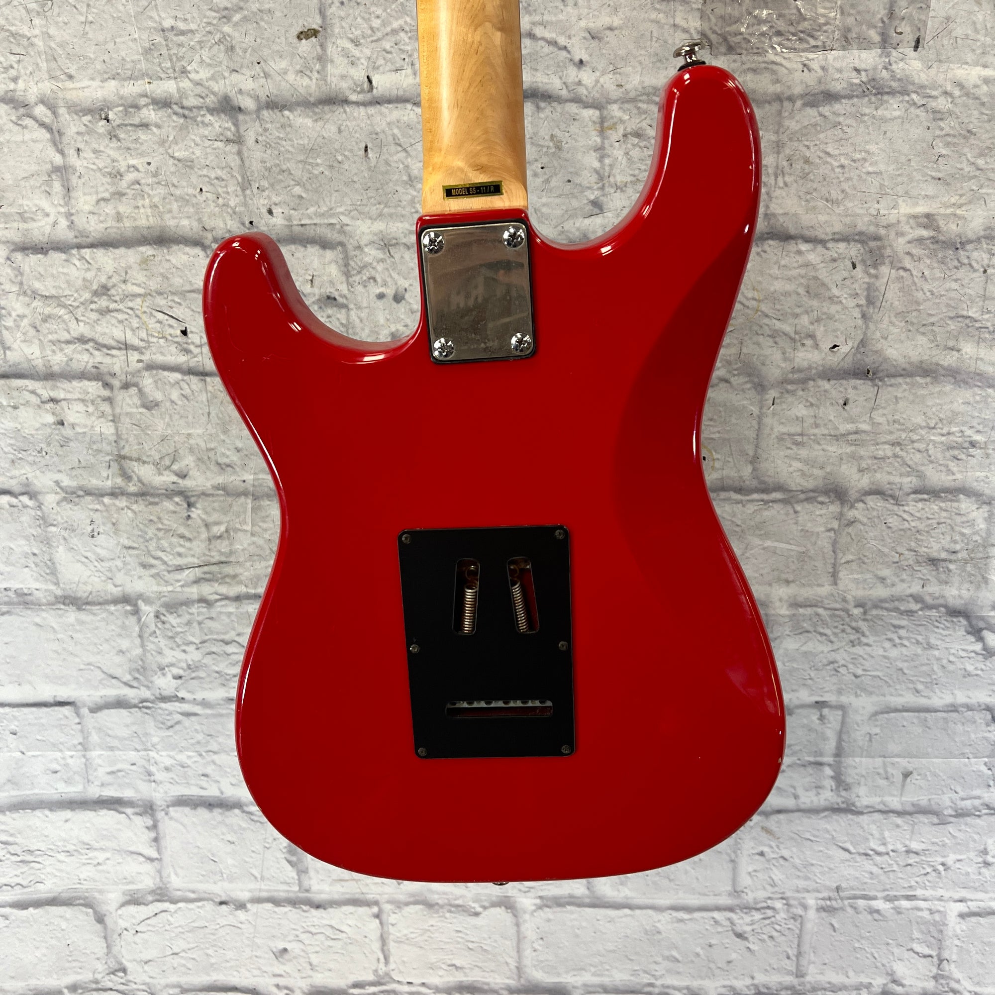 Silvertone SS-11 Strat Style Electric Guitar