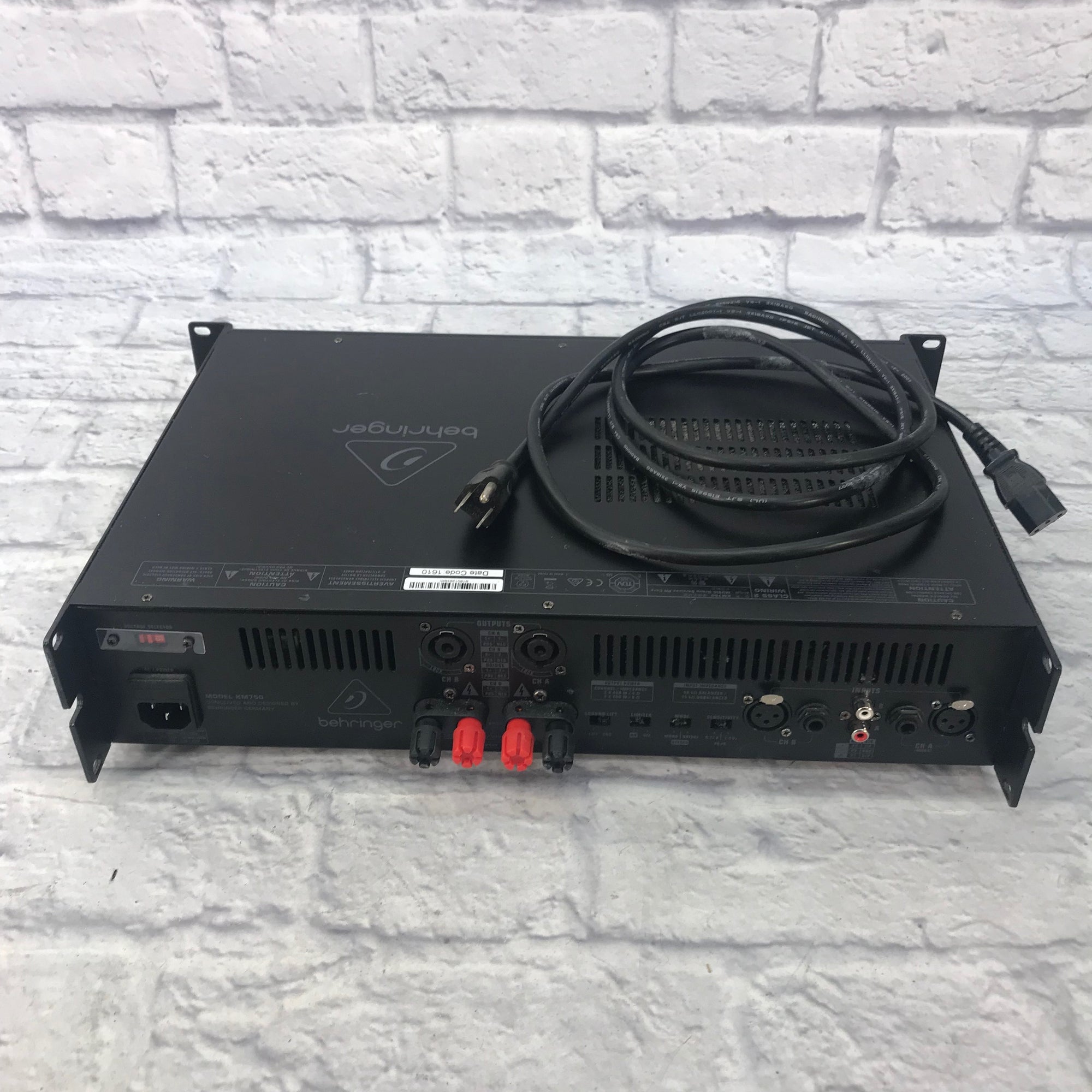 Beheringer KM750 Power Amp - Evolution Music