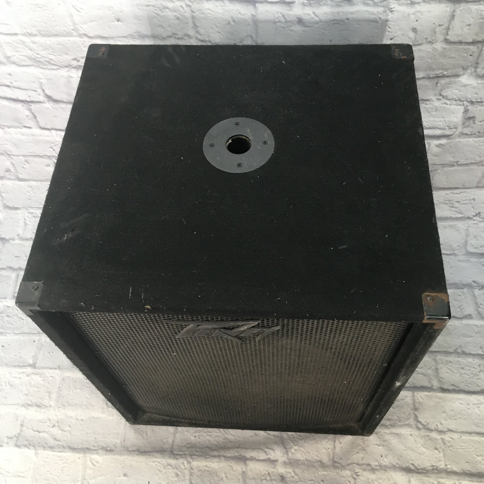 Peavey PV118 18 Inch Sub Bass Cabinet w Top Pole Hole