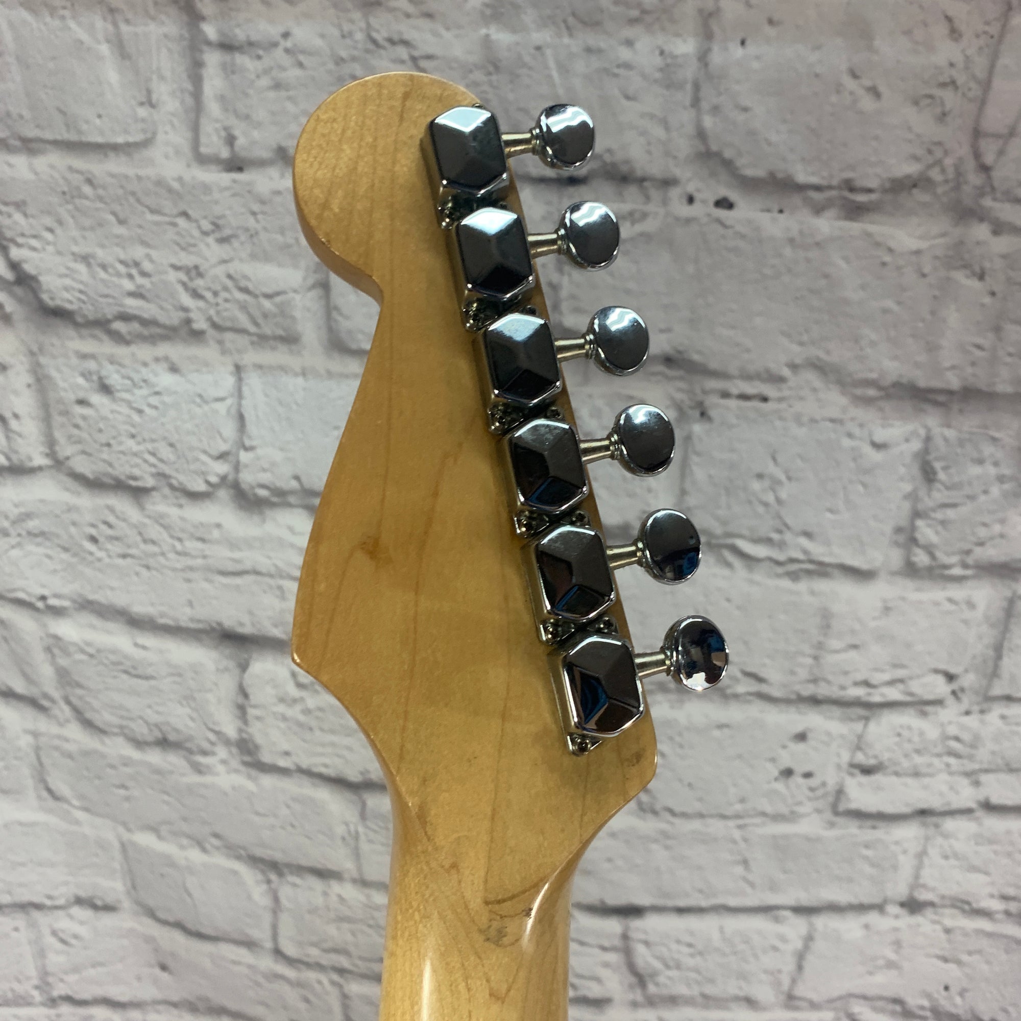 1995 Fender Stratocaster Maple Neck Made in Mexico - Evolution Music