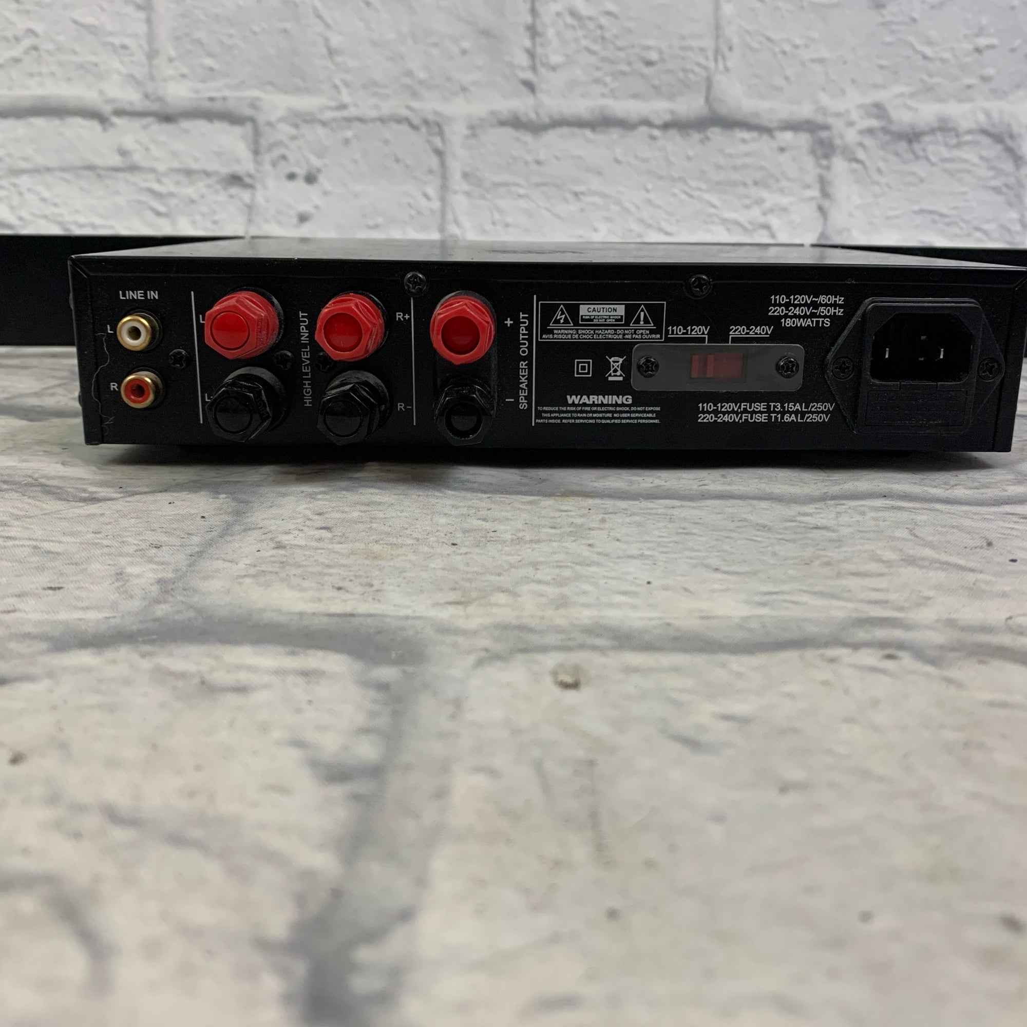 Earthquake Music XJ-300R Switching Power Supply Subwoofer Amplifer