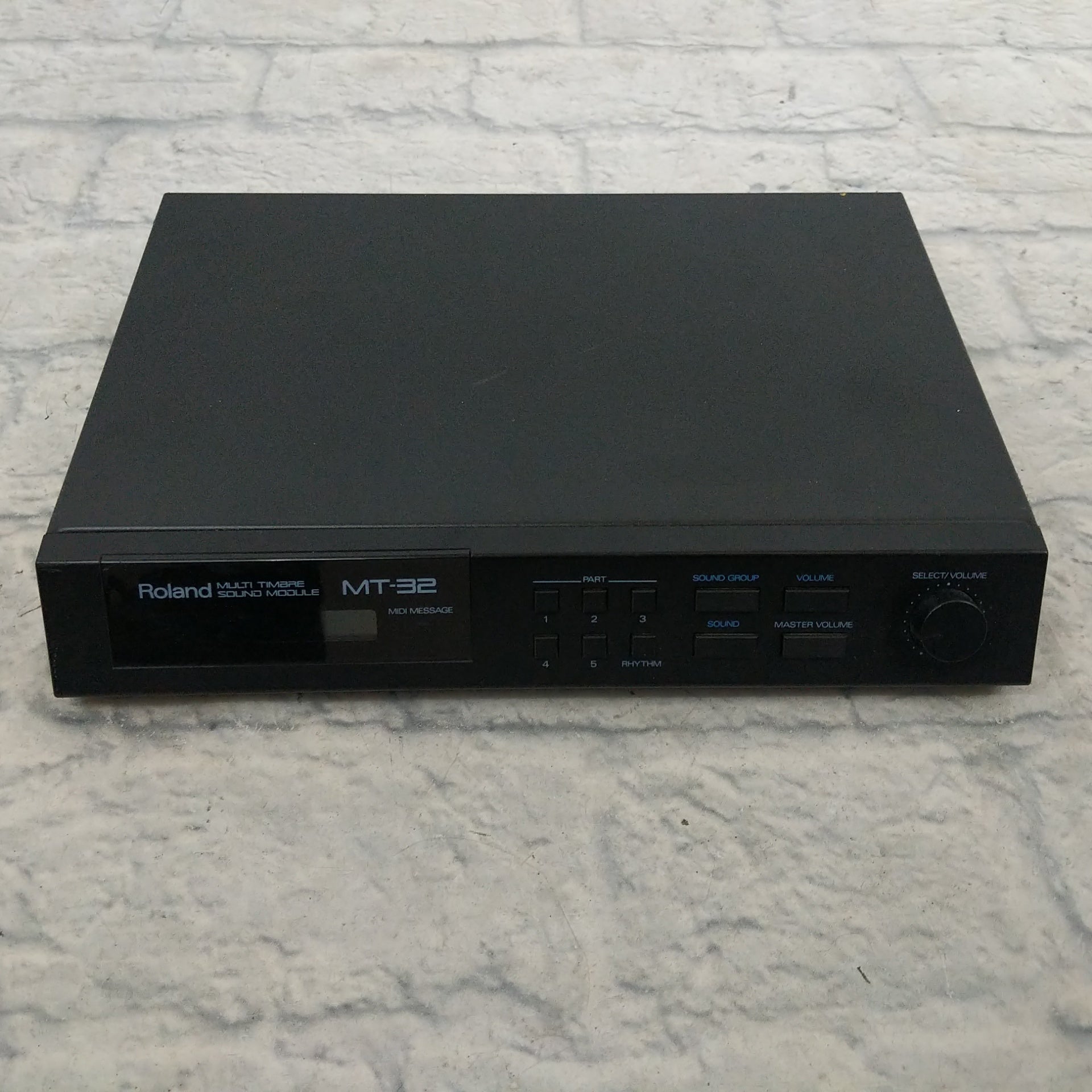 Roland MT-32 Multi Timbre Sound Module