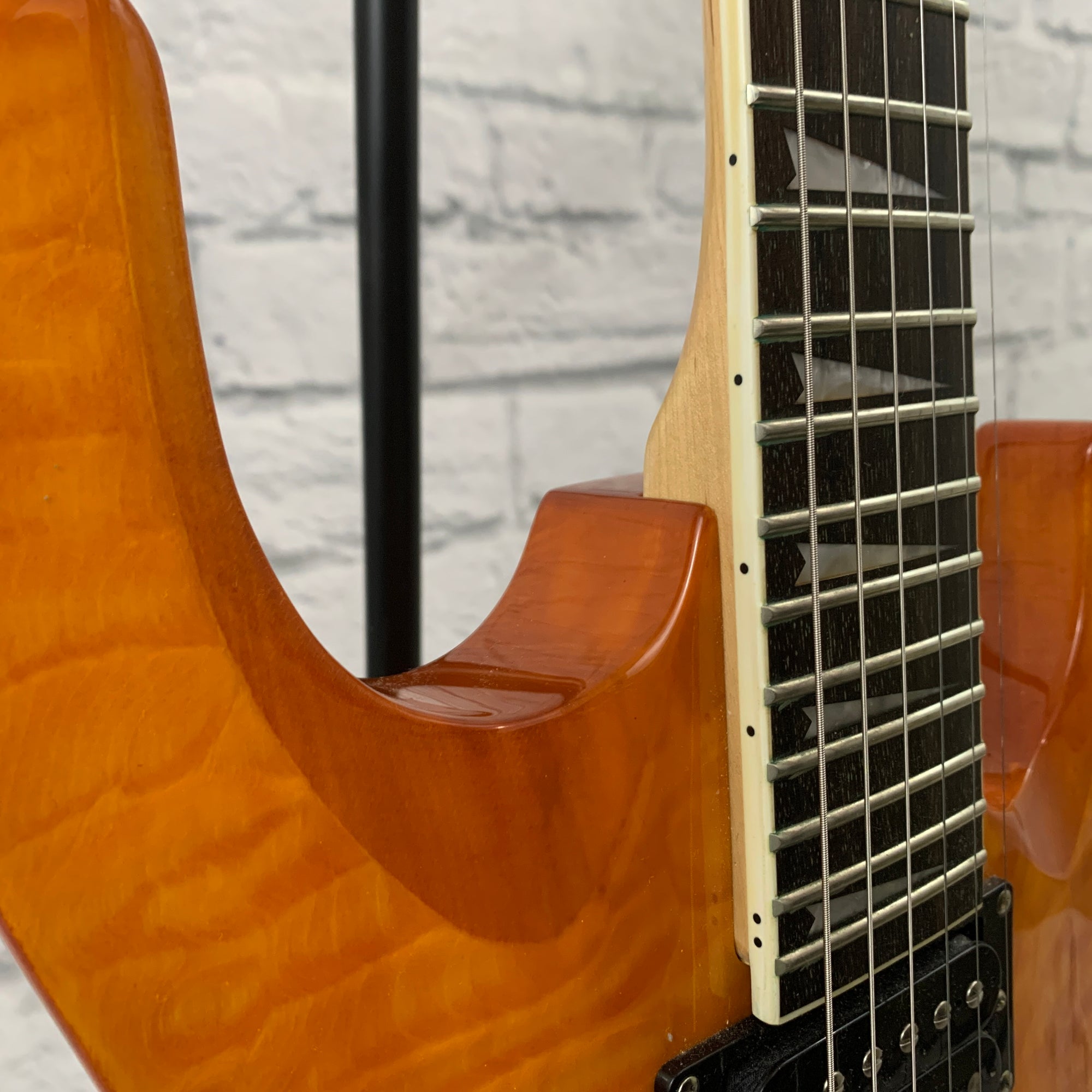 Johnson Catalyst Trans Gold Quilted Maple Top Electric Guitar