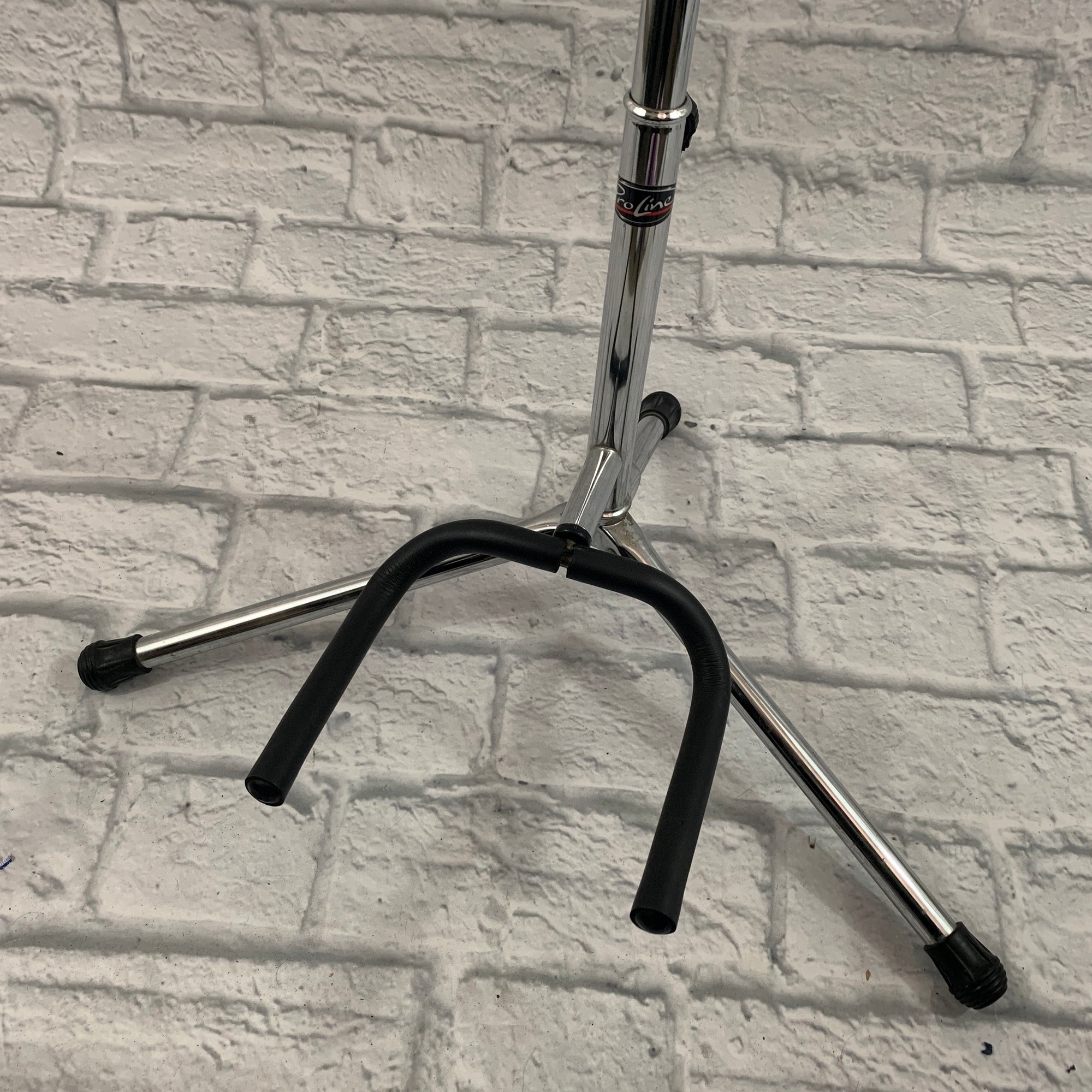 Proline Guitar Stand - Chrome