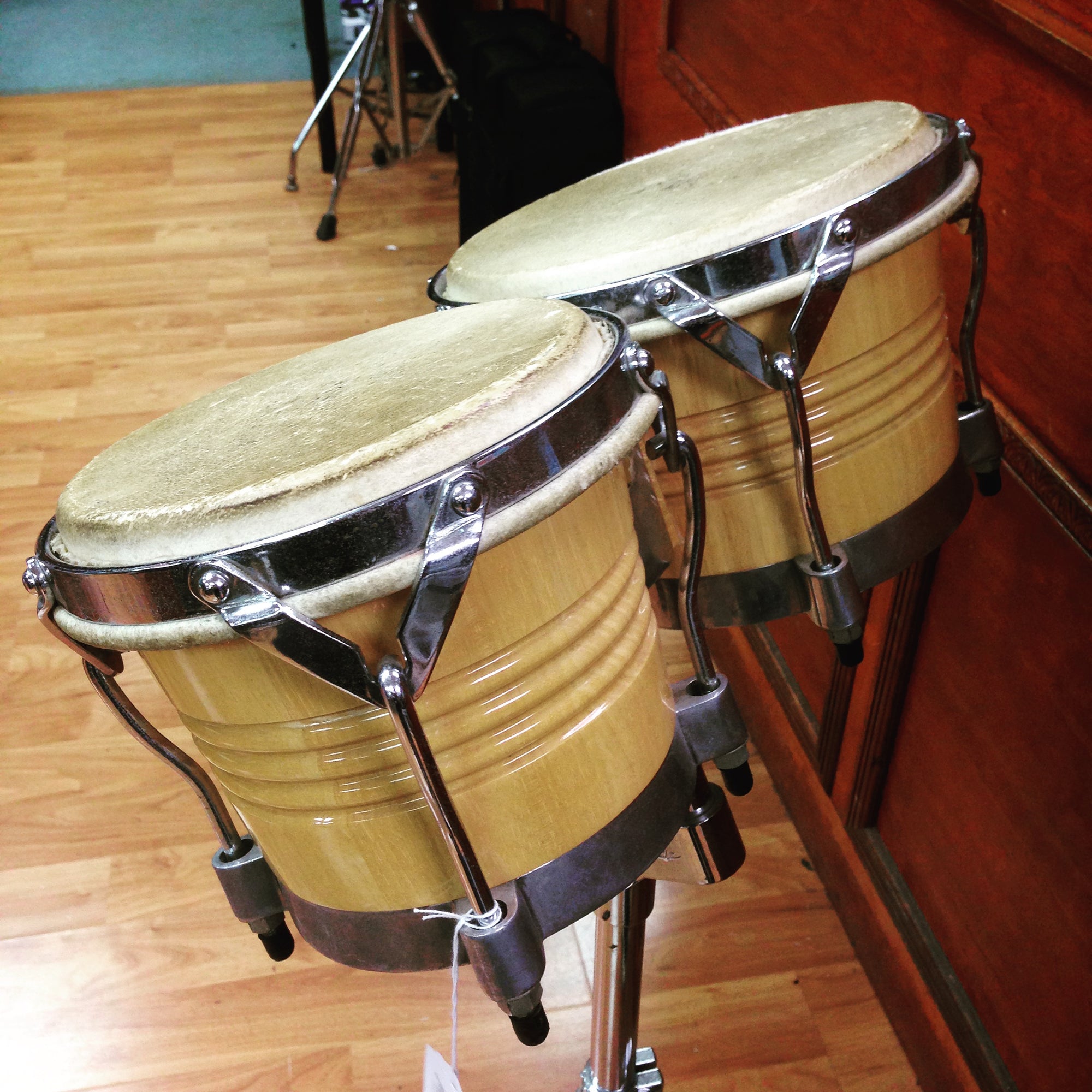 Toca Bongos w/ Stand
