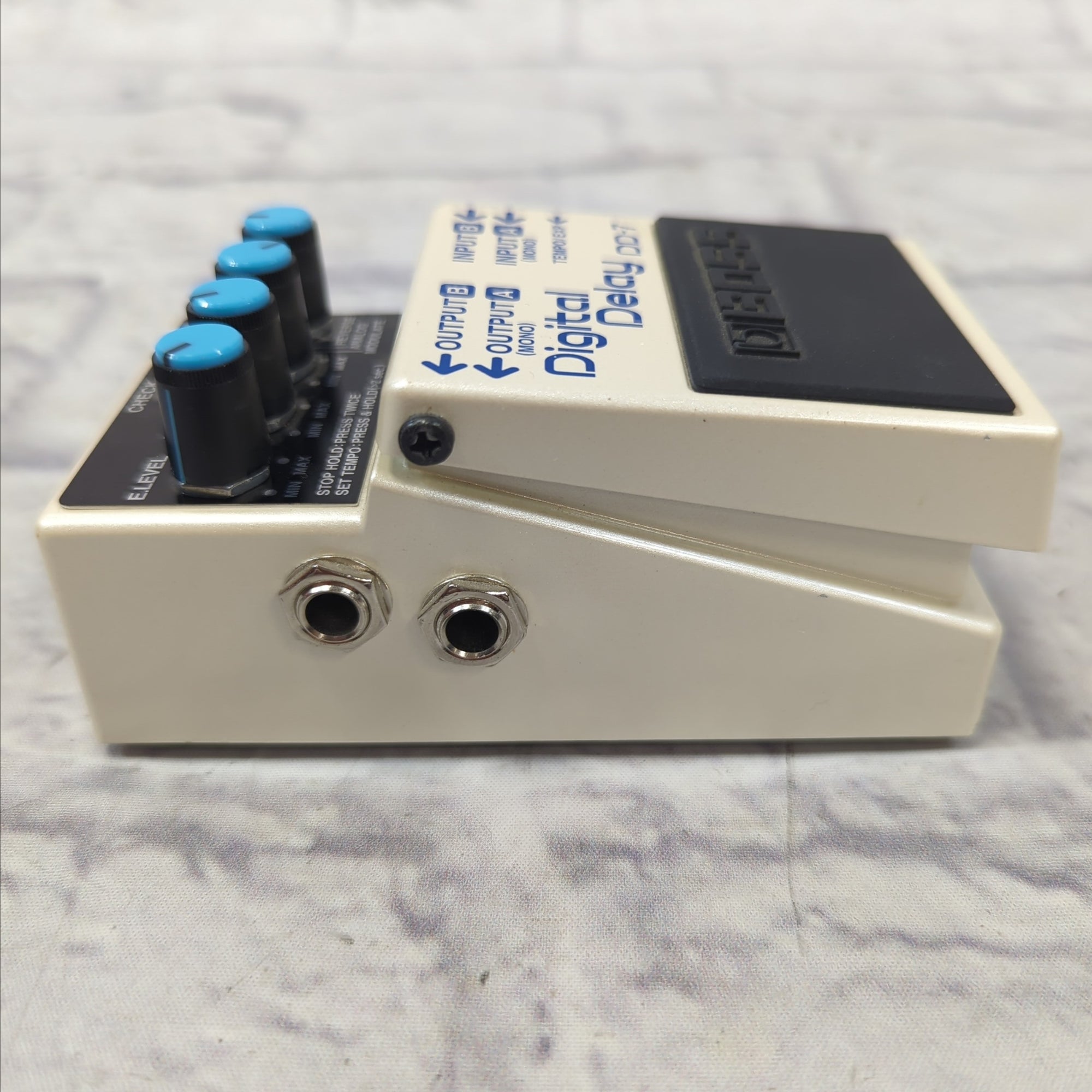 Boss DD-7 Digital Delay Pedal