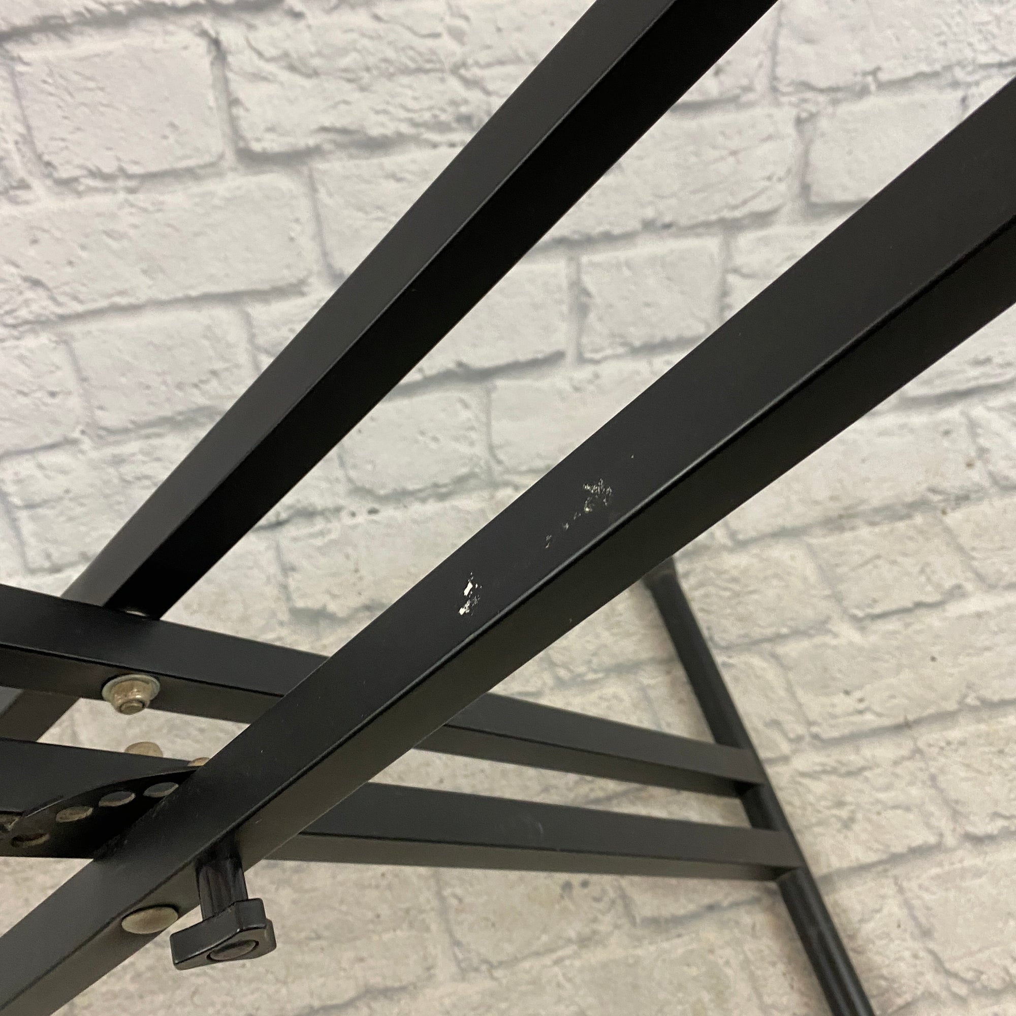 Unknown Black Keyboard Stand