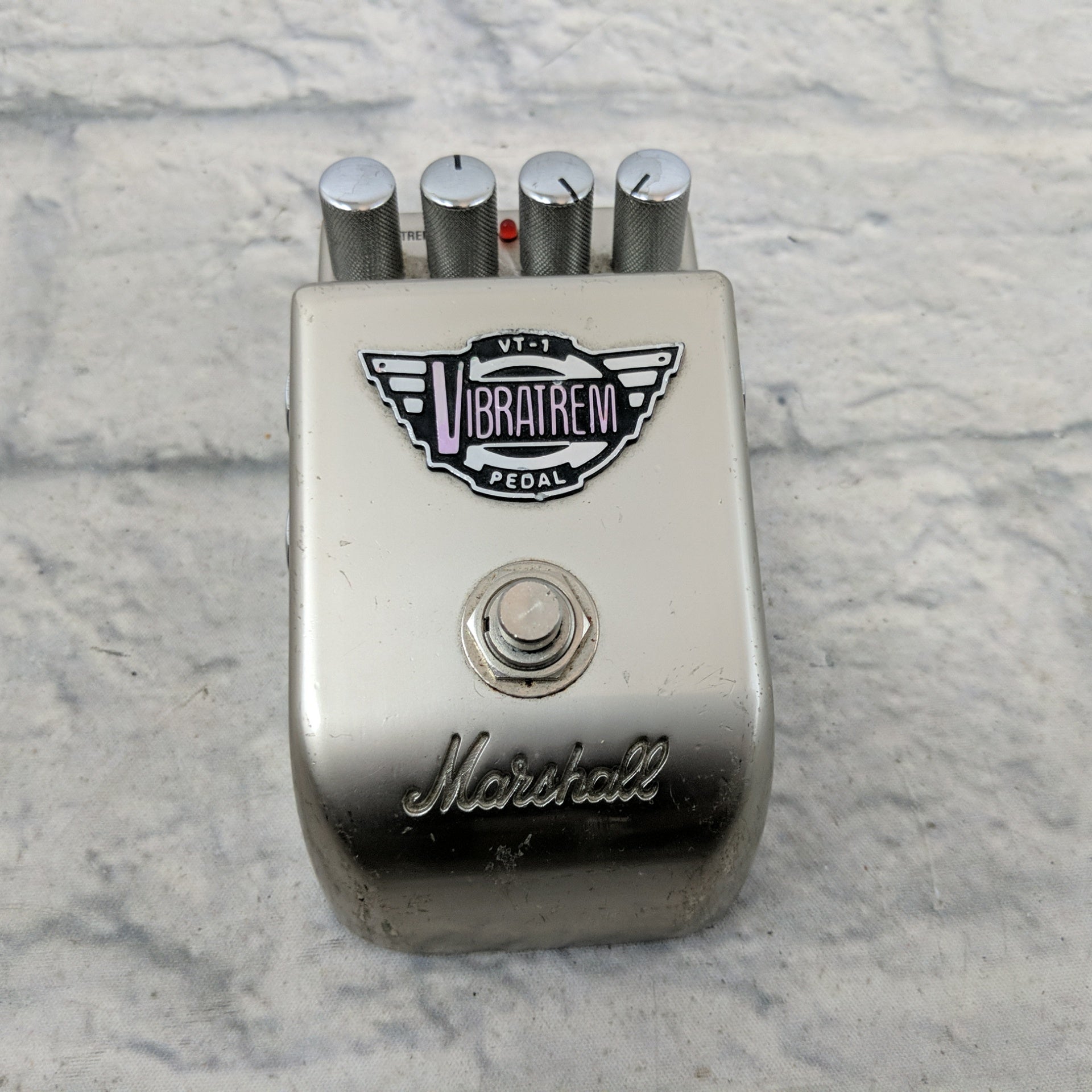 Marshall VT-1 Vibratrem Pedal - Evolution Music