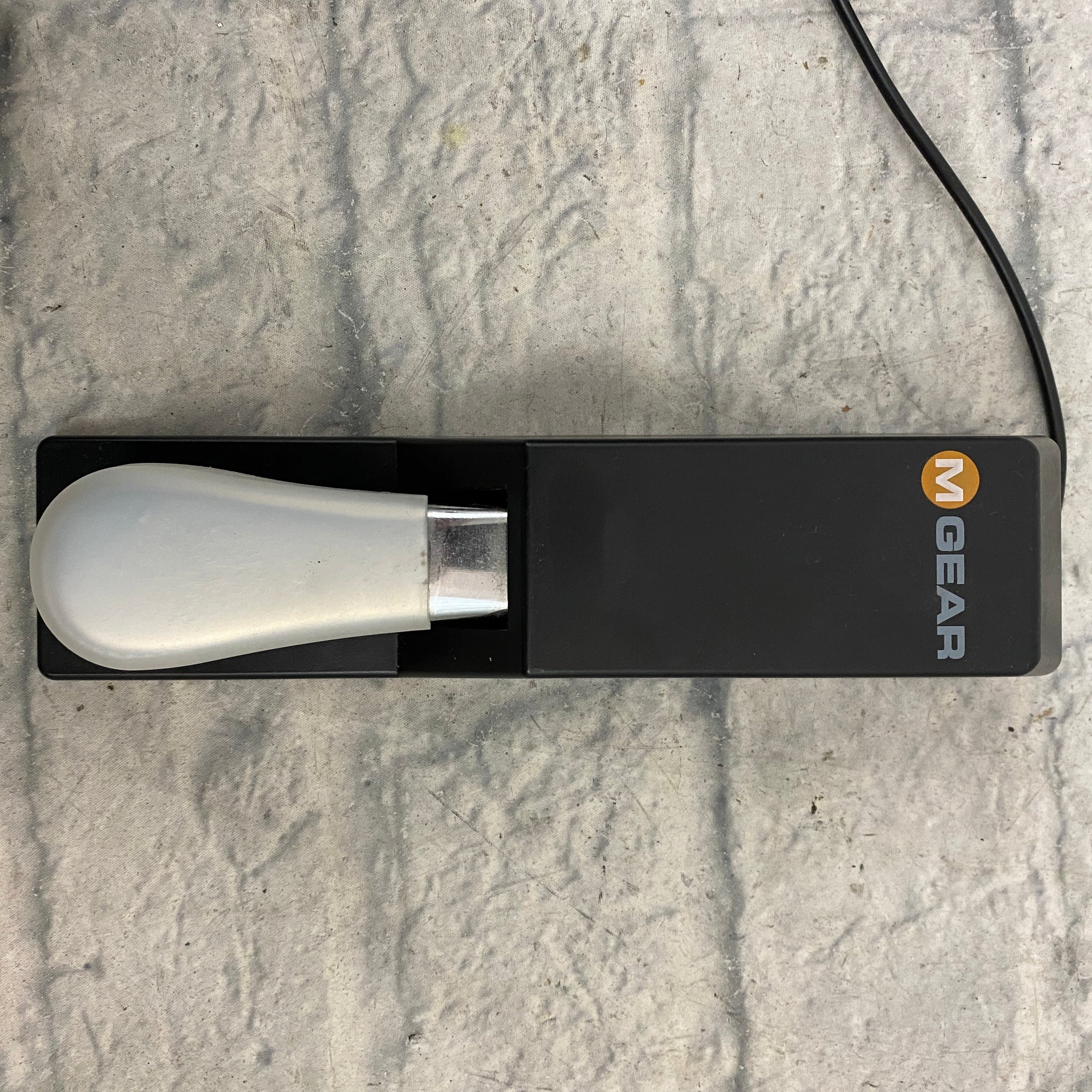 m pedal M-Audio M-Gear Sustain Pedal