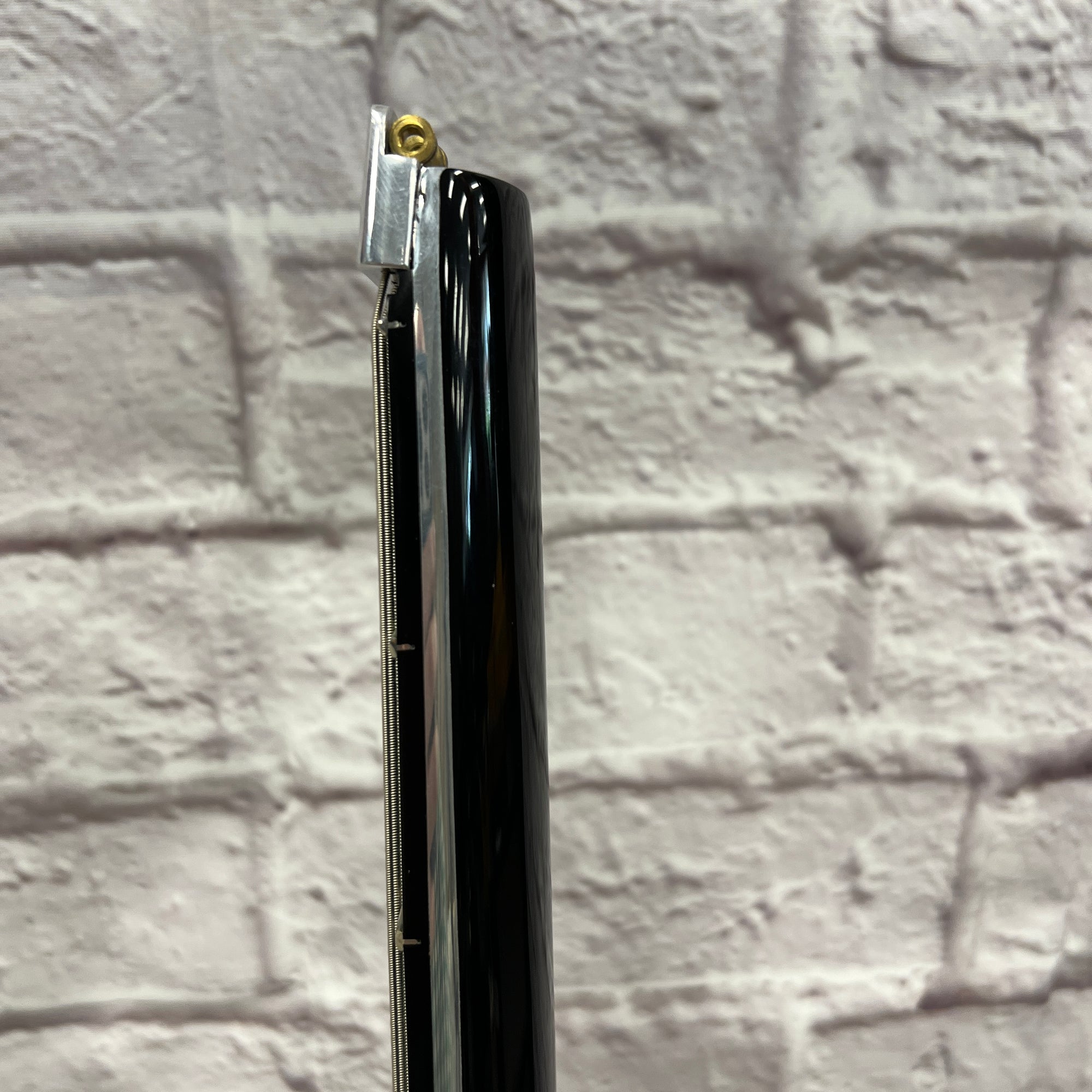 Kramer The Duke Headless Bass Aluminum Neck with Case