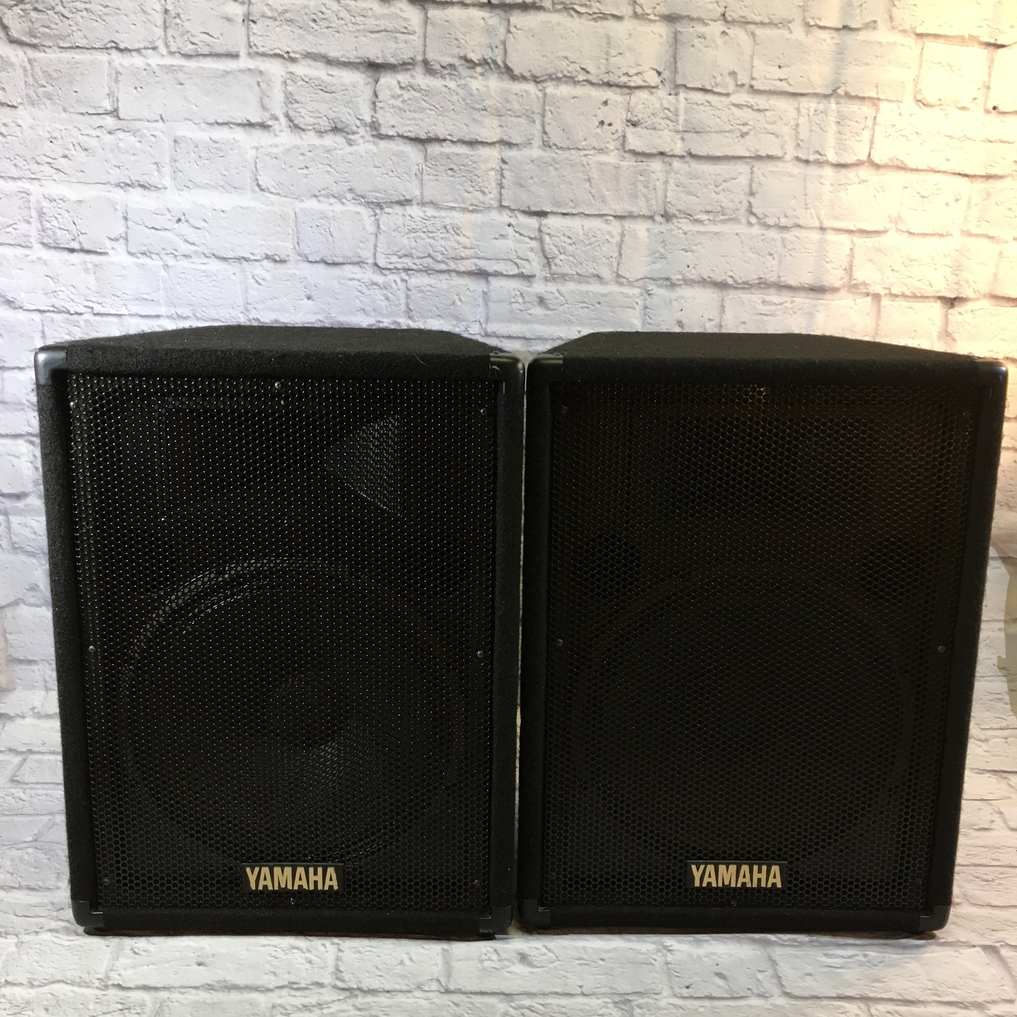 [美品] YAMAHA BR15 PAスピーカー　ヤマハ　400W 美品] YAMAHA BR15 PAスピーカー ヤマハ 400W PAスピーカー】YAMAHA