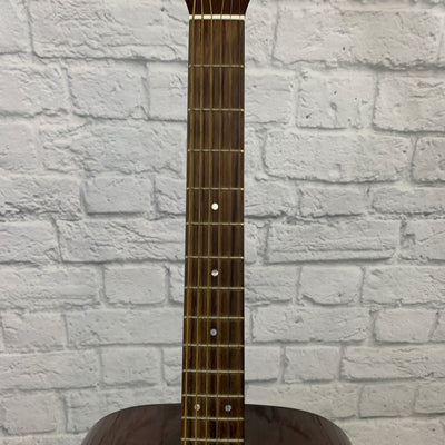 Yamaha F335 Dreadnought Acoustic Guitar