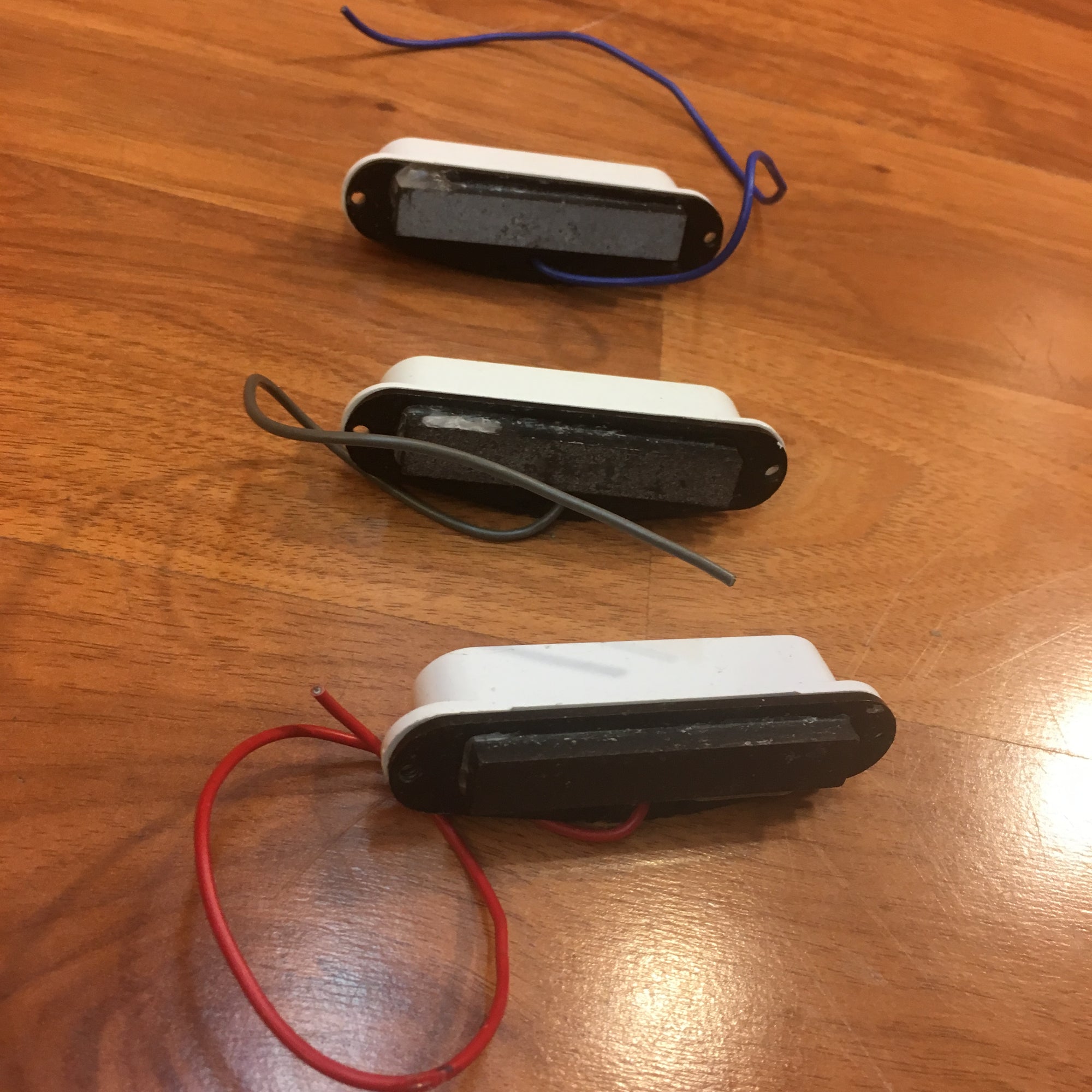 Unknown Strat Single Coil Pickup Set White