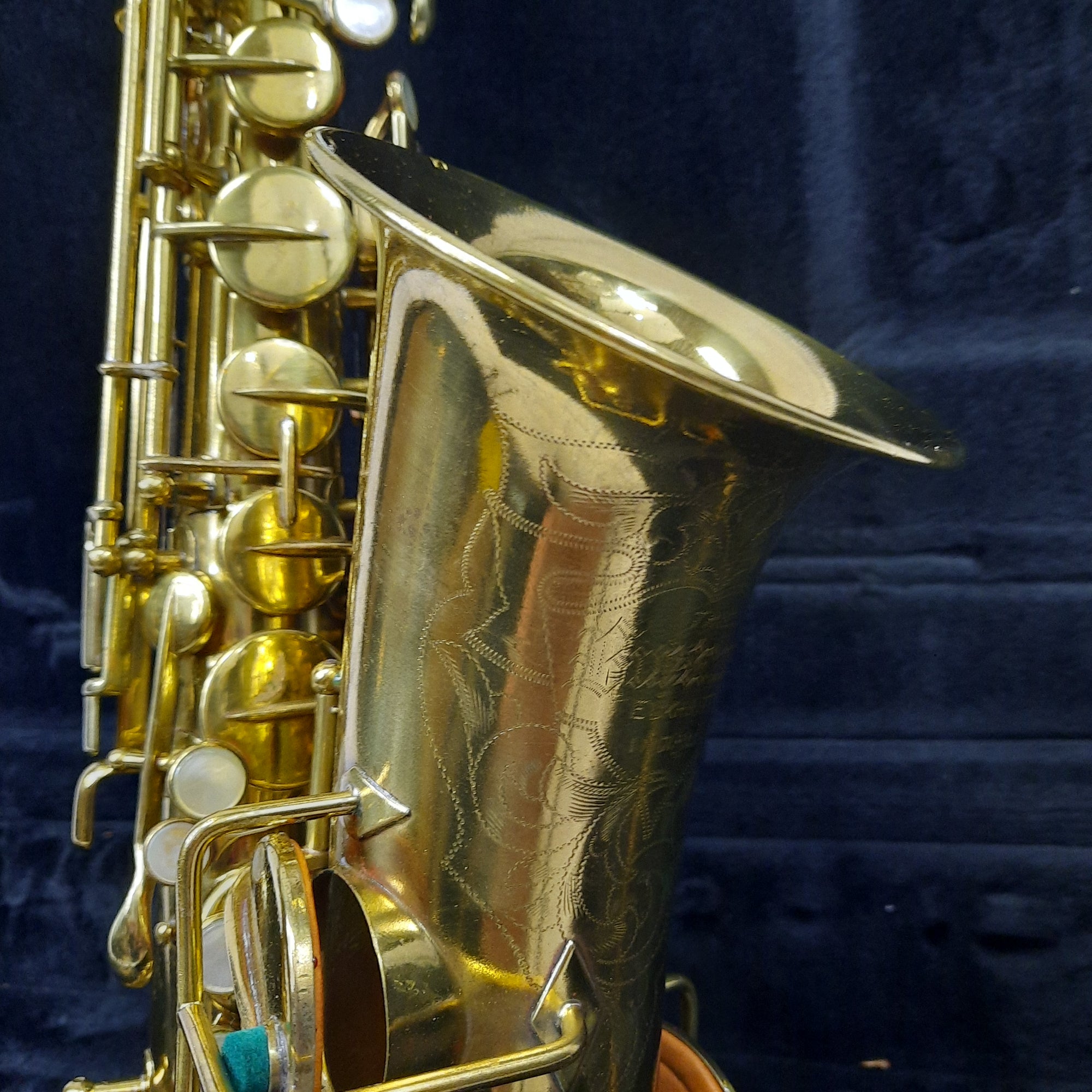 Vintage Buescher True Tone Low Pitch Saxophone 148886