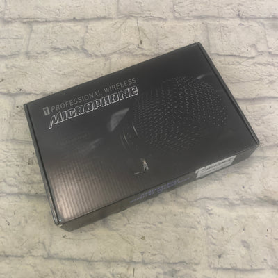 Unknown Wireless Mic system W/2 Mics