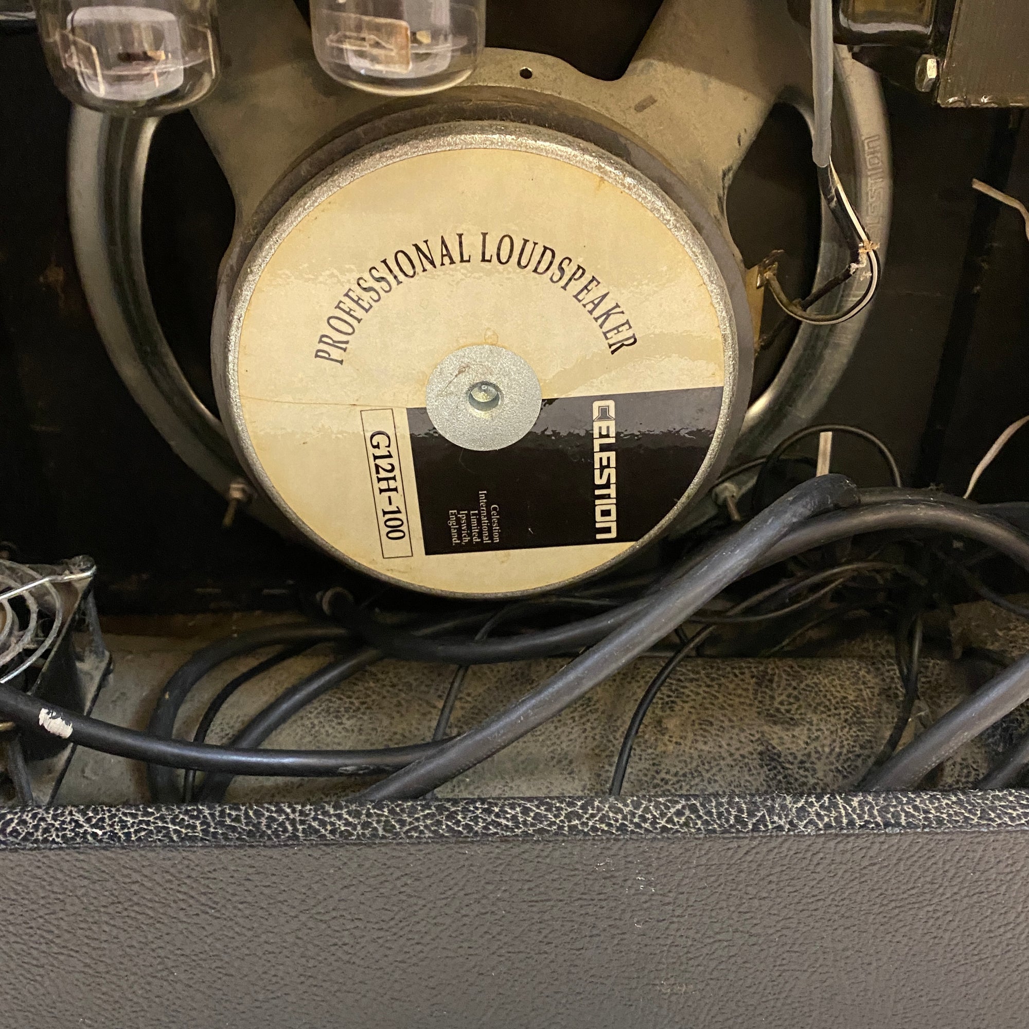 Yamaha T100C Guitar Combo Amp